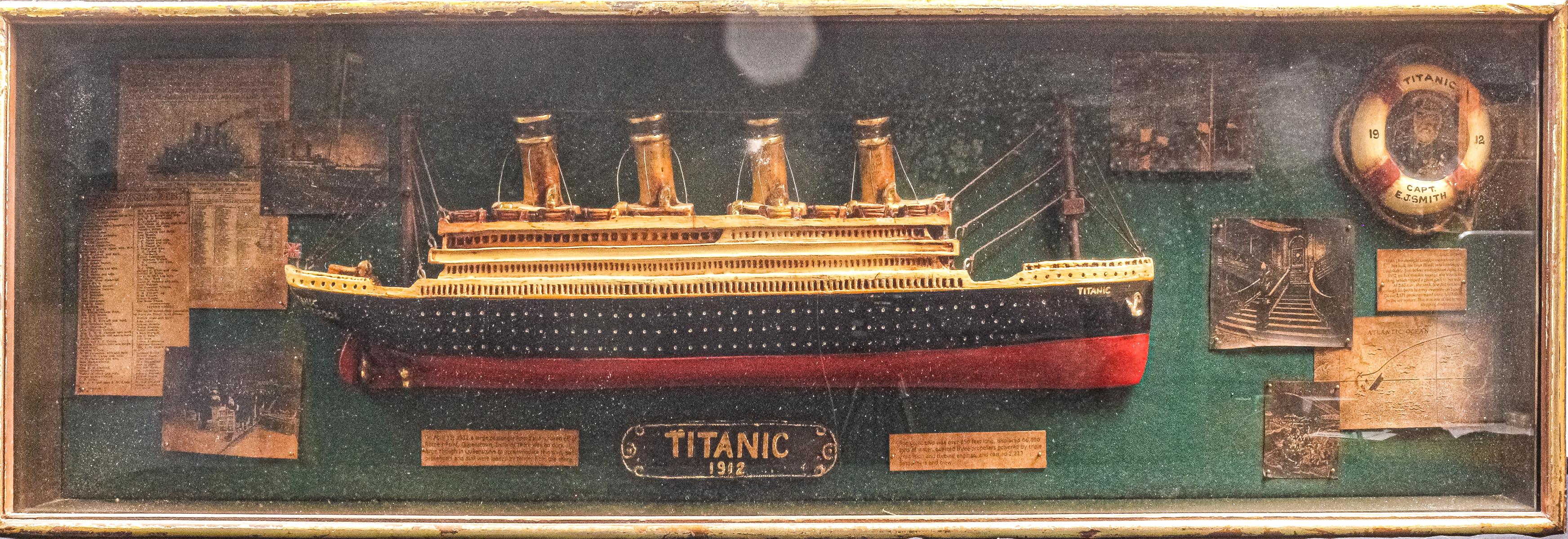 MAQUETA DEL TRANSATLÁNTICO TITANIC