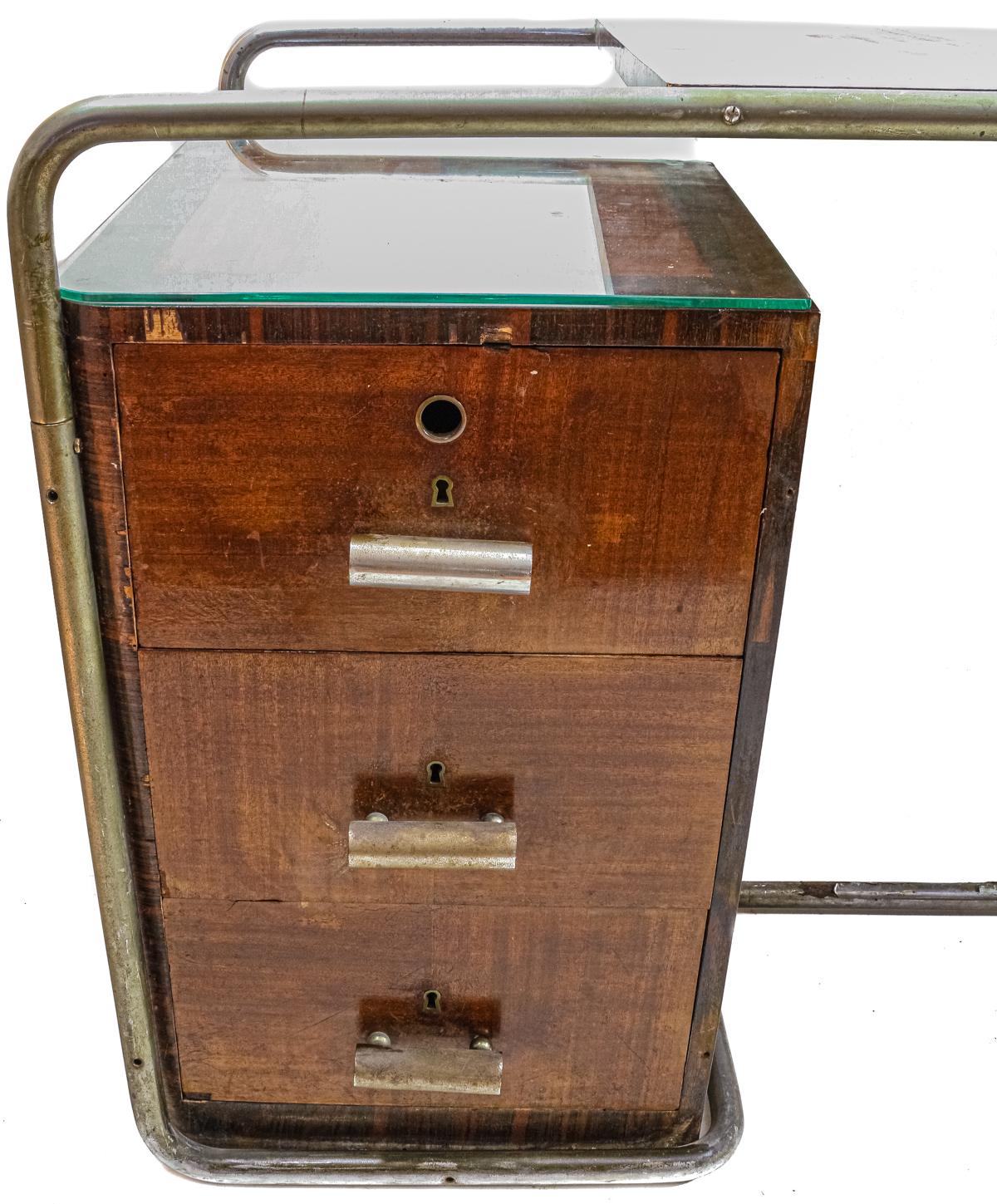 MESA DE DESPACHO Y SILLA DE LOS AÑOS 50