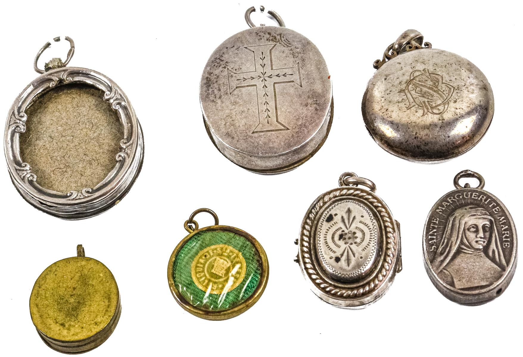 COLECCIÓN DE RELICARIOS DEL S.XVIII-XIX