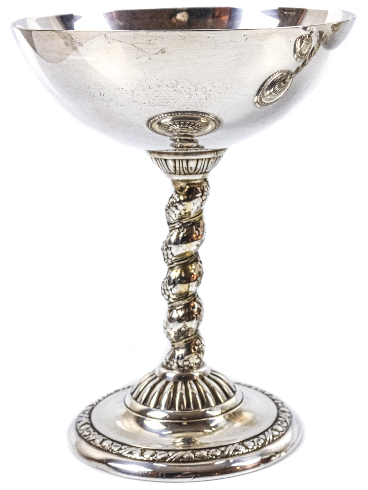 CUATRO COPAS DE CAVA EN PLATA DE MEDIADOS DEL S.XX