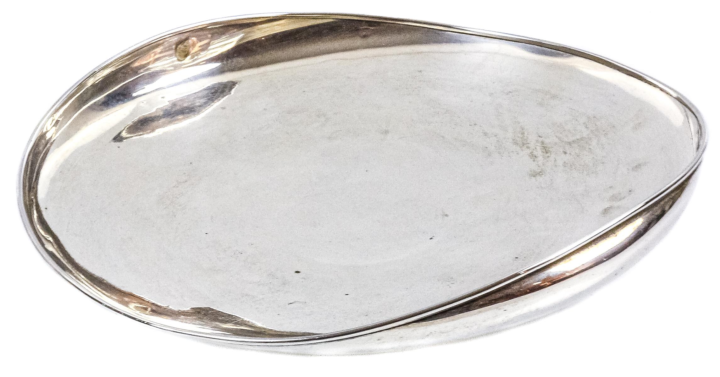 CENTRO DE MESA EN PLATA DEL ÚLTIMO CUARTO DEL S.XX