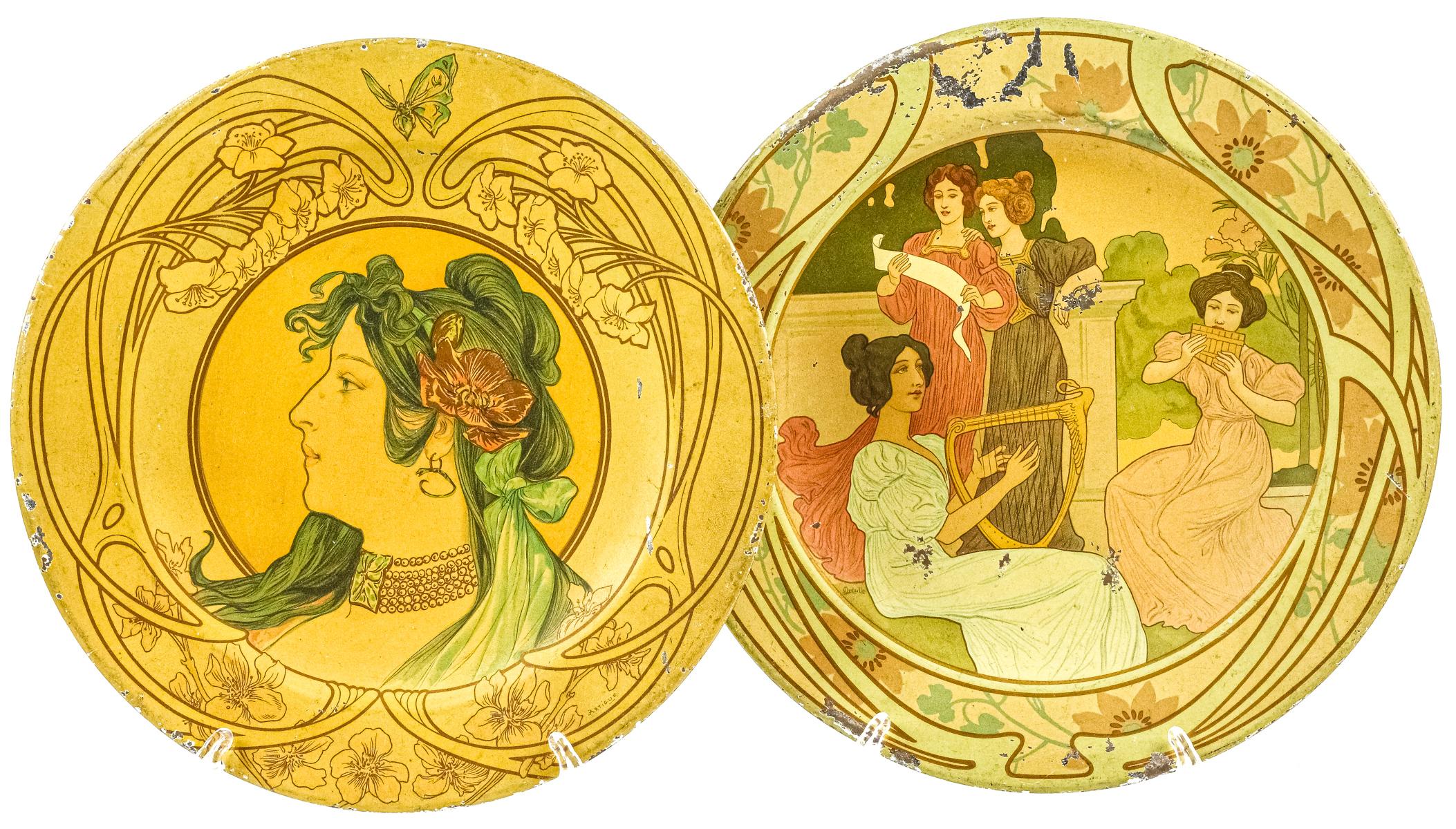 PAREJA DE PLATOS DECORATIVOS DE PRNCIPIOS S.XX