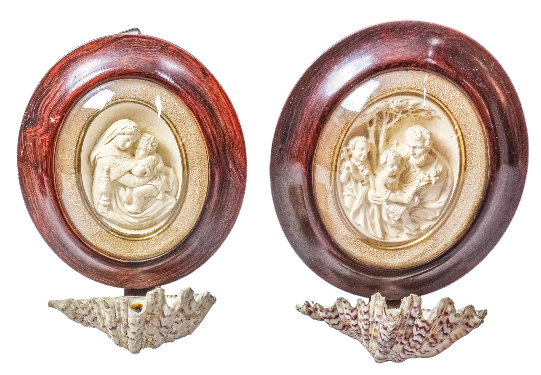 PAREJA DE BENDITERAS DE PRINCIPIOS DE SIGLO XIX