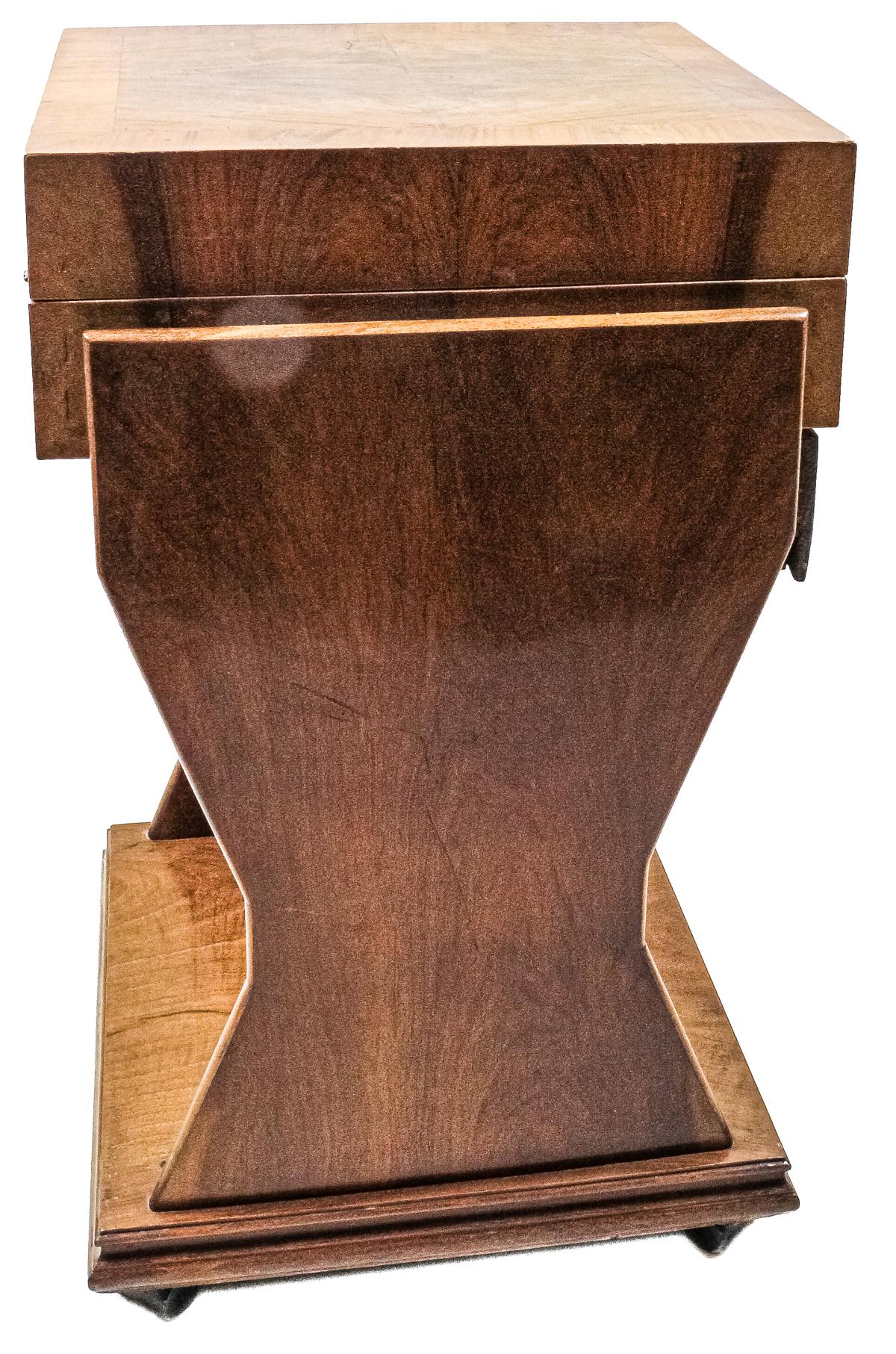 MUEBLE COSTURERO ART DECÓ AÑOS 30