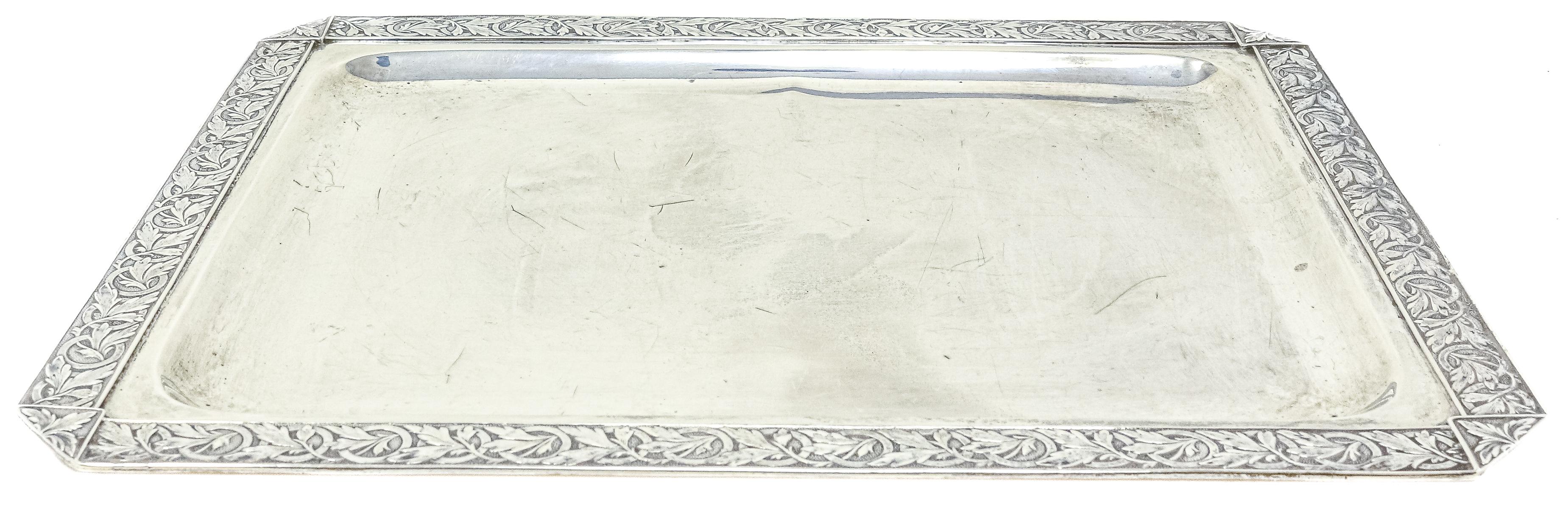 BANDEJA RECTANGULAR DEL PRIMER TERCIO DE SIGLO XX