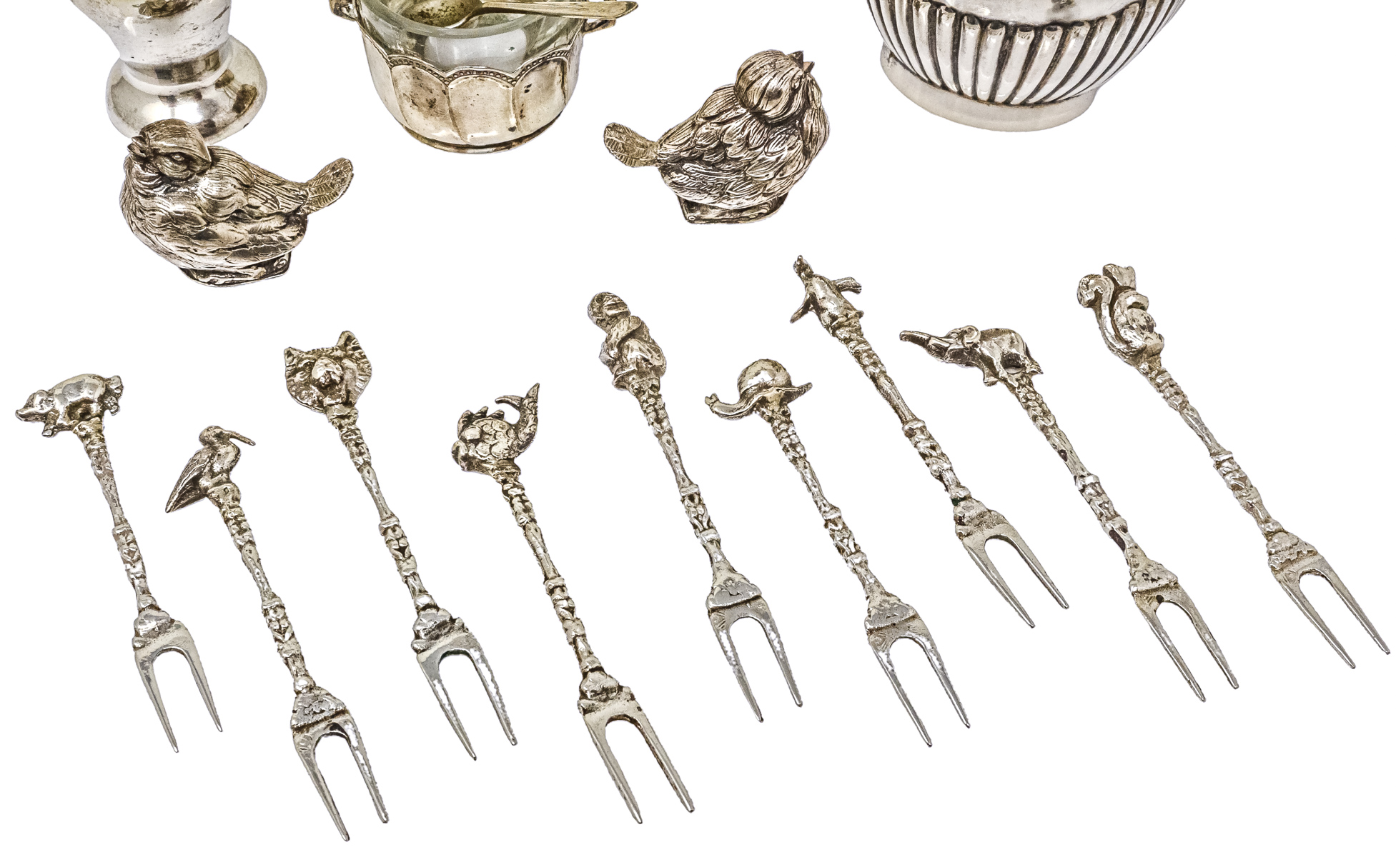 CONJUNTO DE PIEZAS DE PLATA
