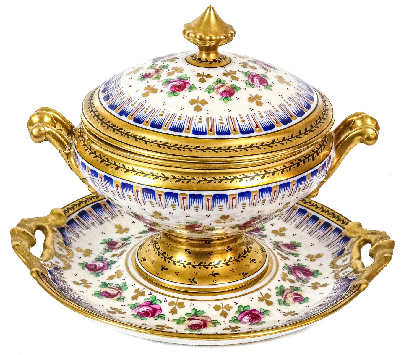 PEQUEÑA SOPERITA INDIVIDUAL EN PORCELANA DE LIMOGES