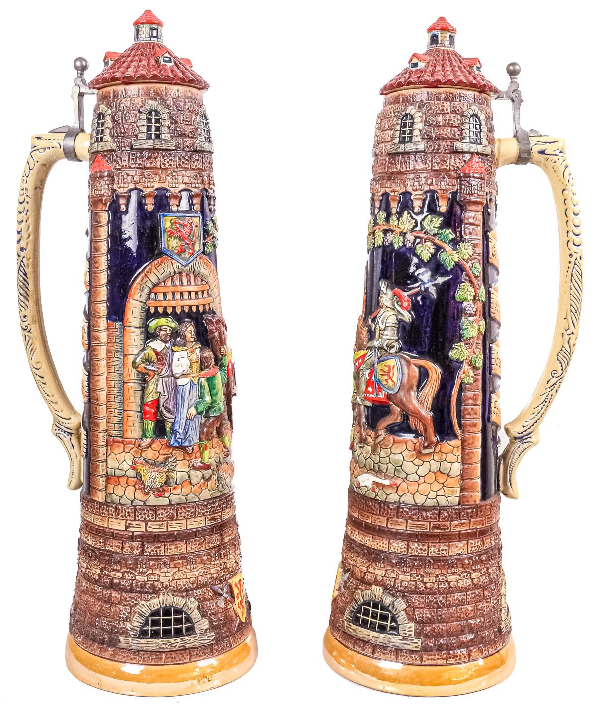 PAREJA DE GRANDES JARRAS DE CERVEZA DEL ÚLTIMO CUARTO S.XX