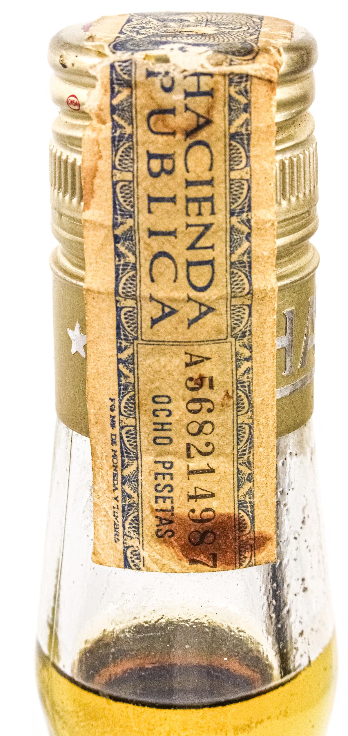 BOTELLA DE "CHARTREUSE" ETIQUETA VERDE