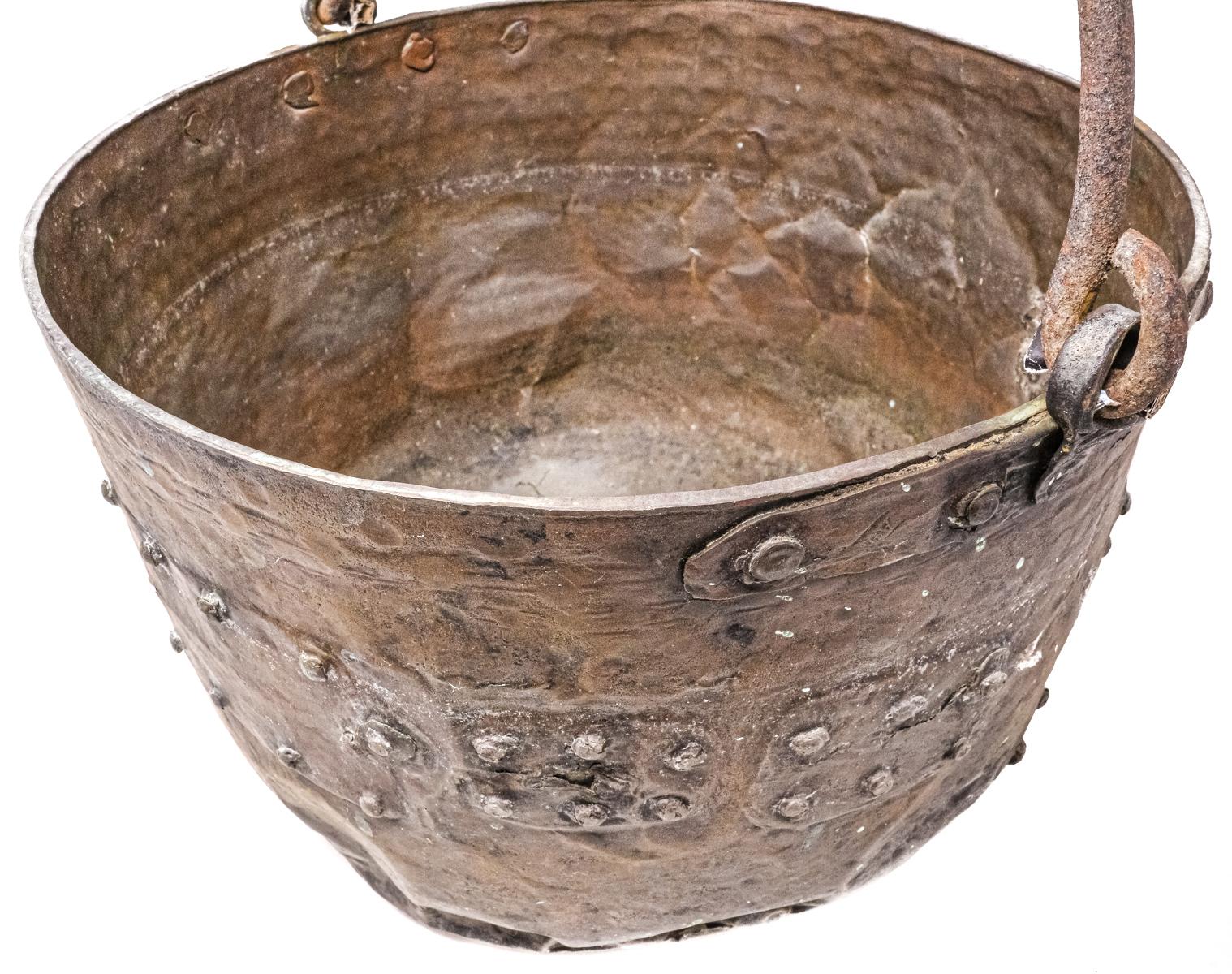 OLLA EN COBRE DE FINALES DEL S.XIX