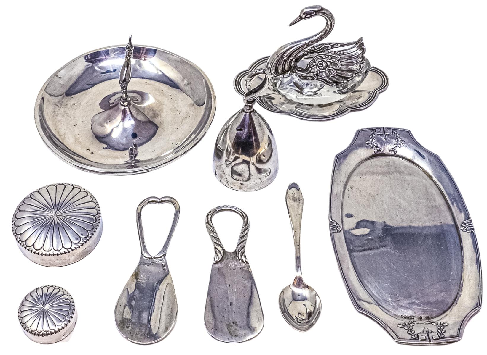 CONJUNTO DE OBJETOS DE PLATA DE MEDIADOS DE SIGLO XX