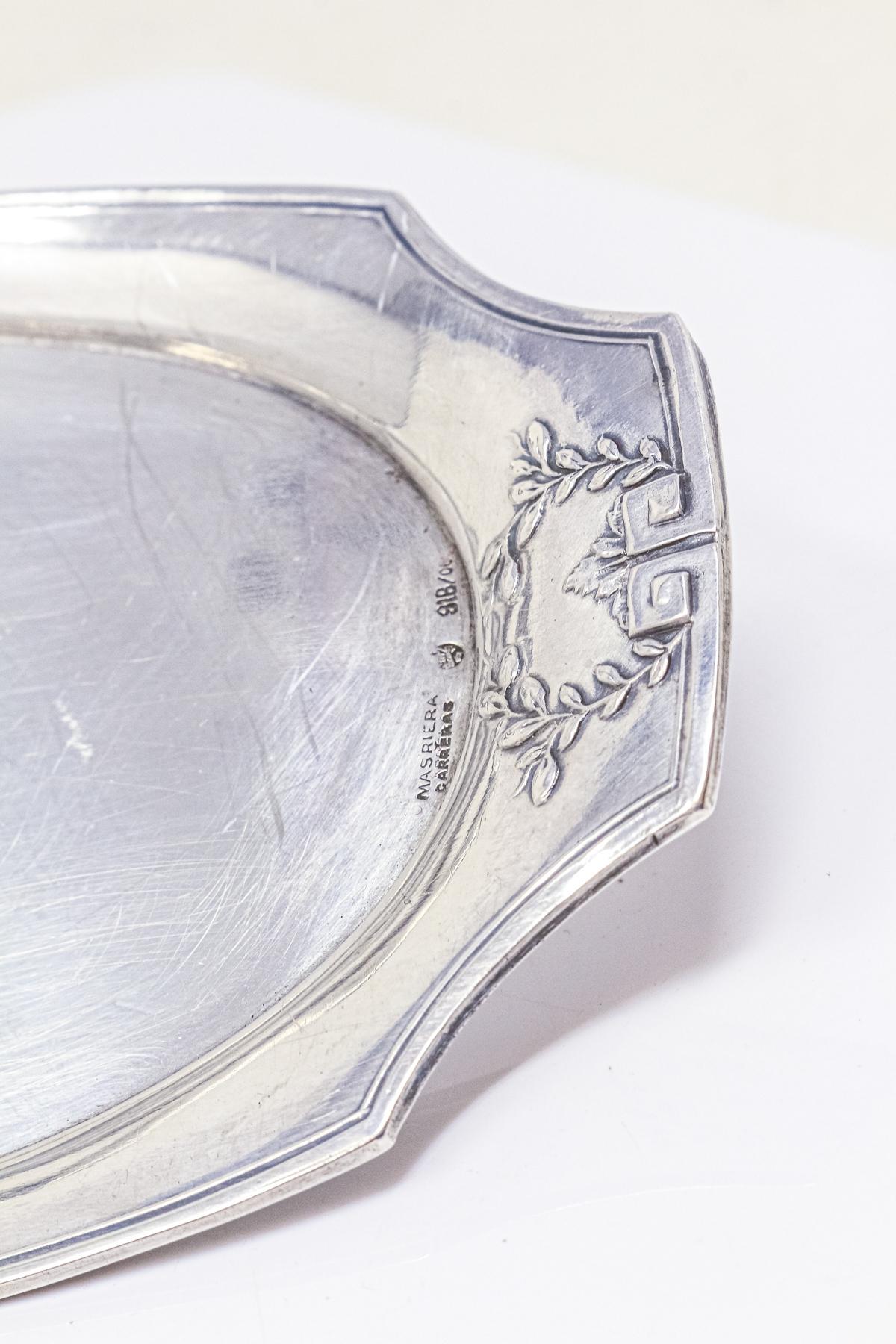 CONJUNTO DE OBJETOS DE PLATA DE MEDIADOS DE SIGLO XX