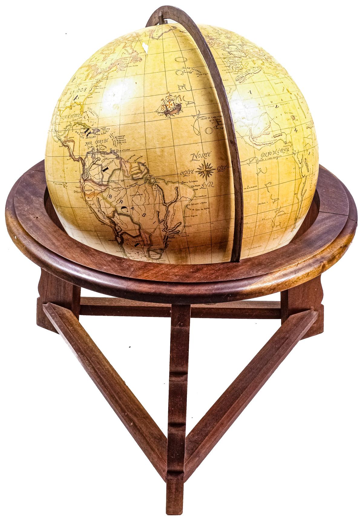 GRAN GLOBO TERRÁQUEO DE MEDIADOS DEL S.XX