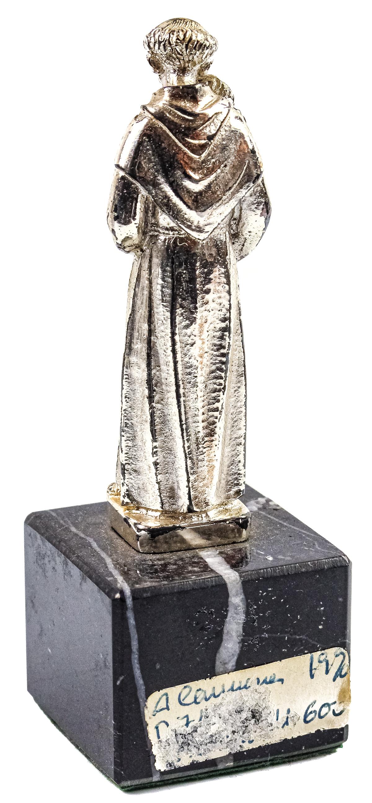 PEQUEÑA IMAGEN RELIGIOSA EN PLATA