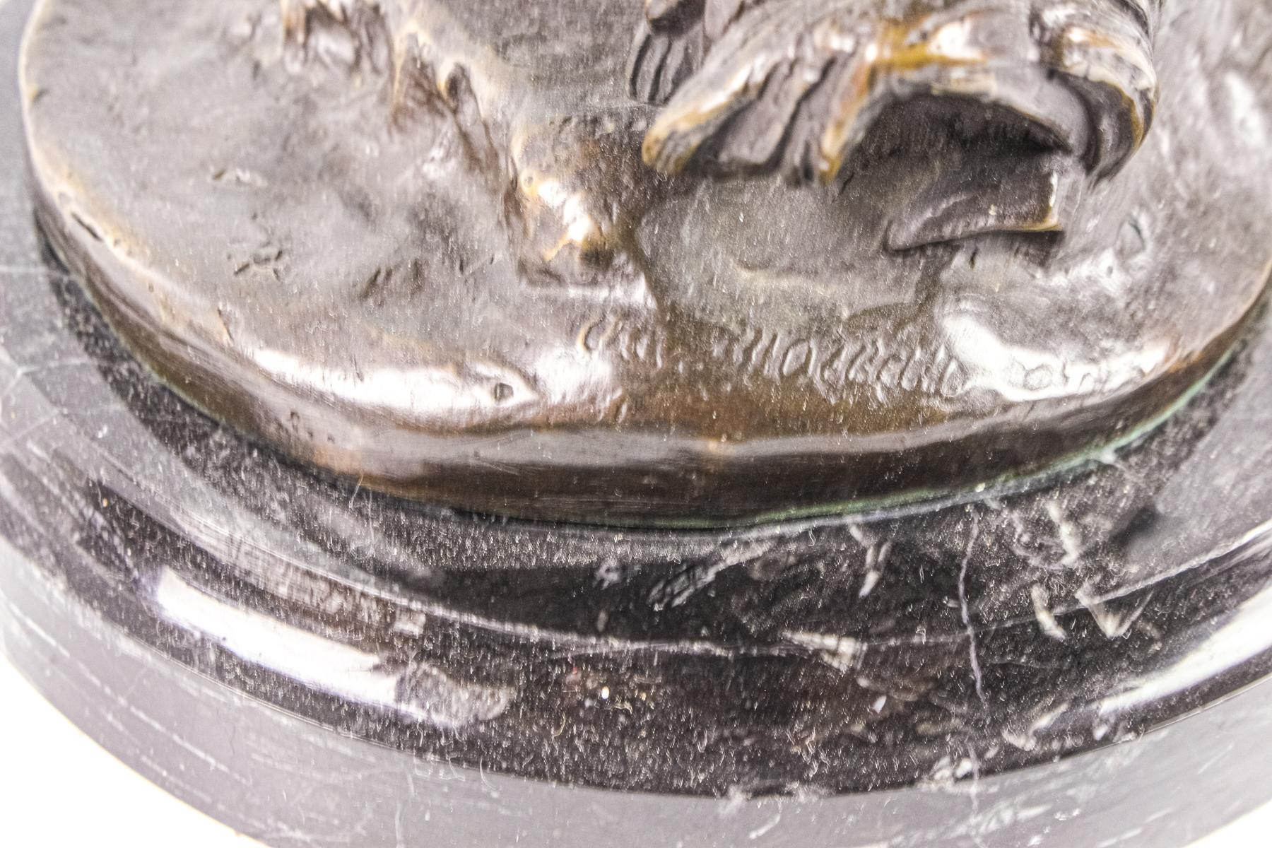 FIGURA EN BRONCE DE LA SEGUNA MITAD S.XX