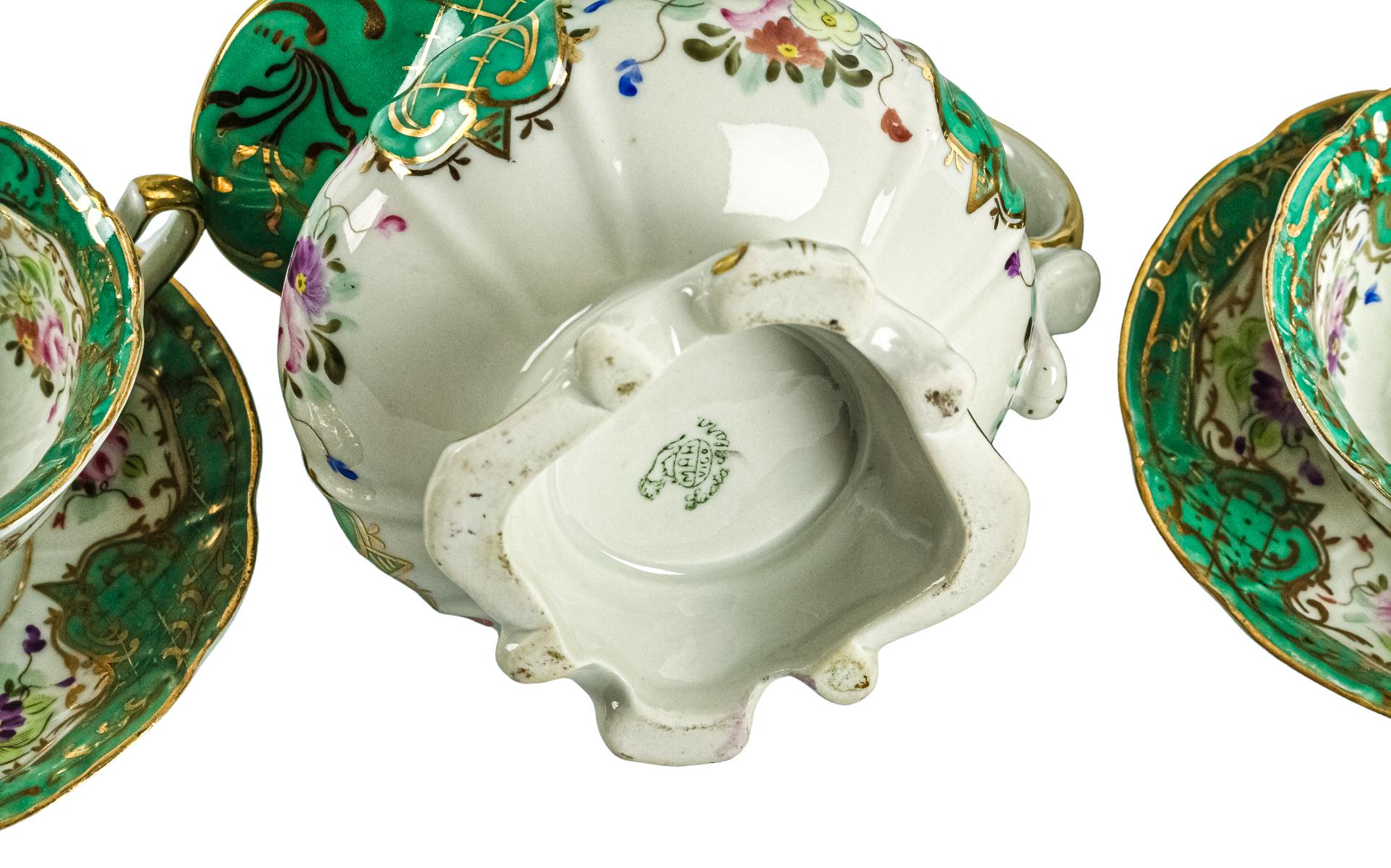 JUEGO DE CAFÉ DE PORCELANA  SANTA CLARA