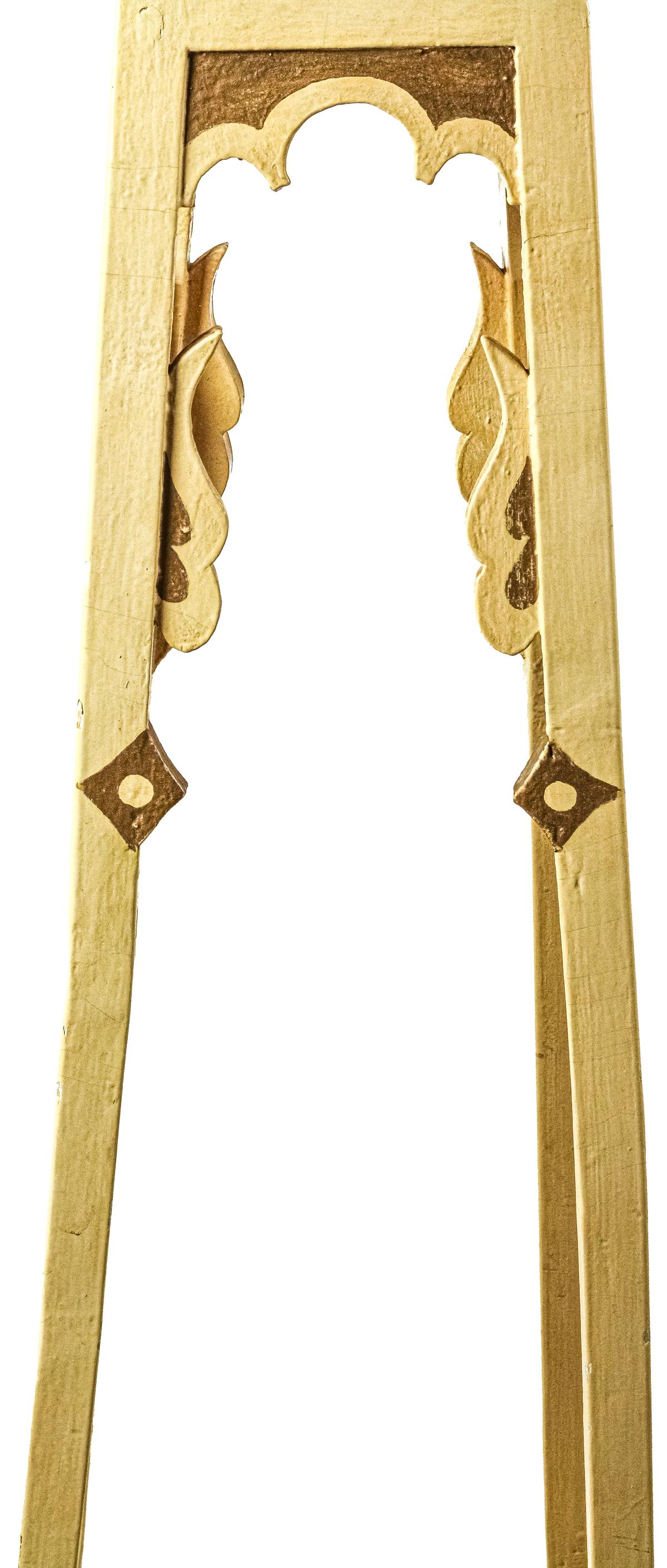 PEANA DE MADERA DEL PRIMER CUARTO DE SIGLO XX