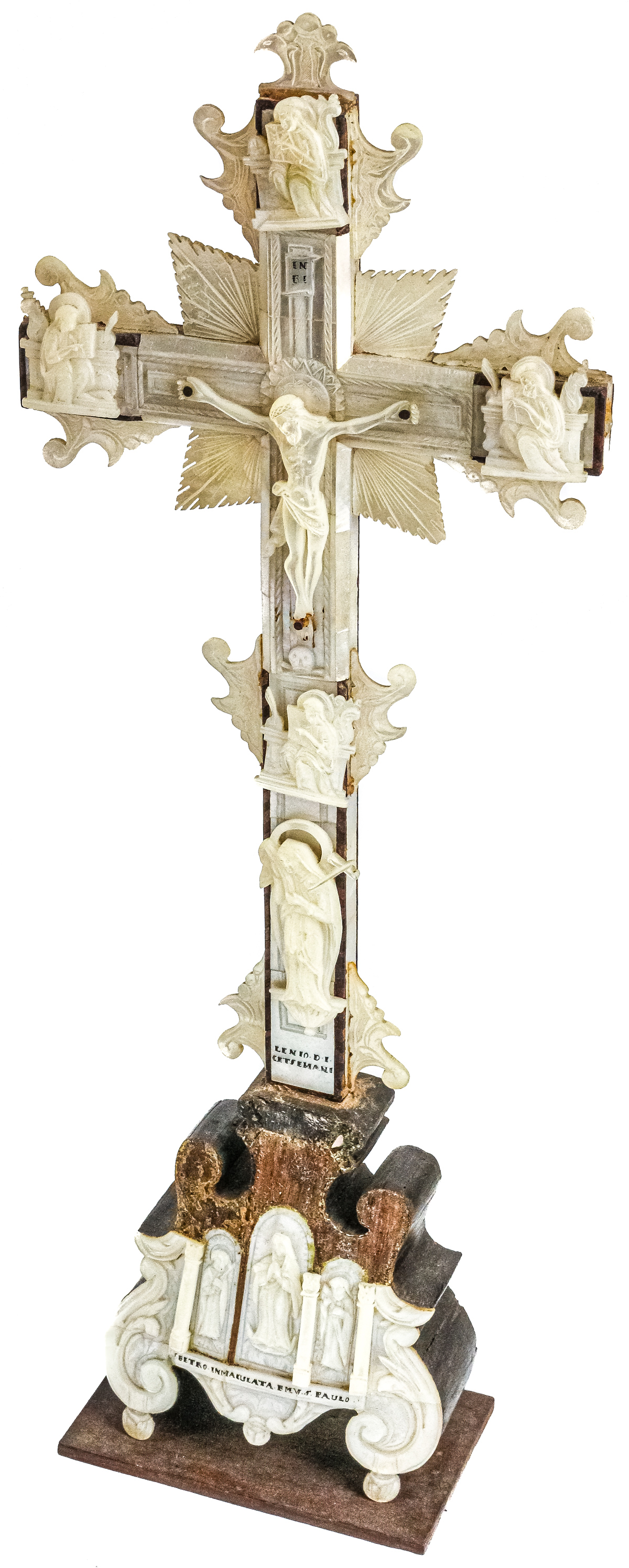 DOS CRUCES DE FINALES DEL SIGLO XIX