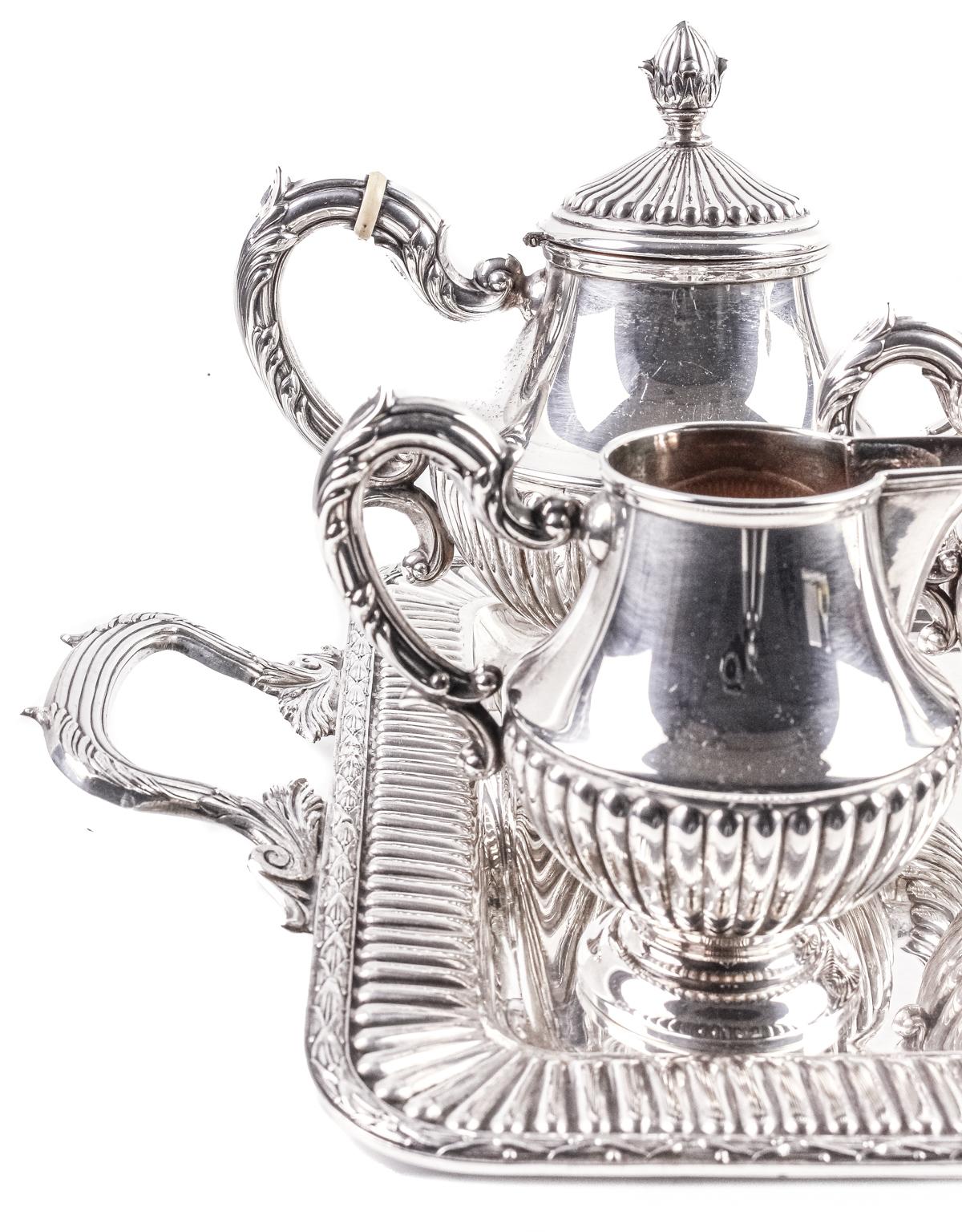 JUEGO DE CAFÉ DE PLATA DE MEDIADOS DE SIGLO XX