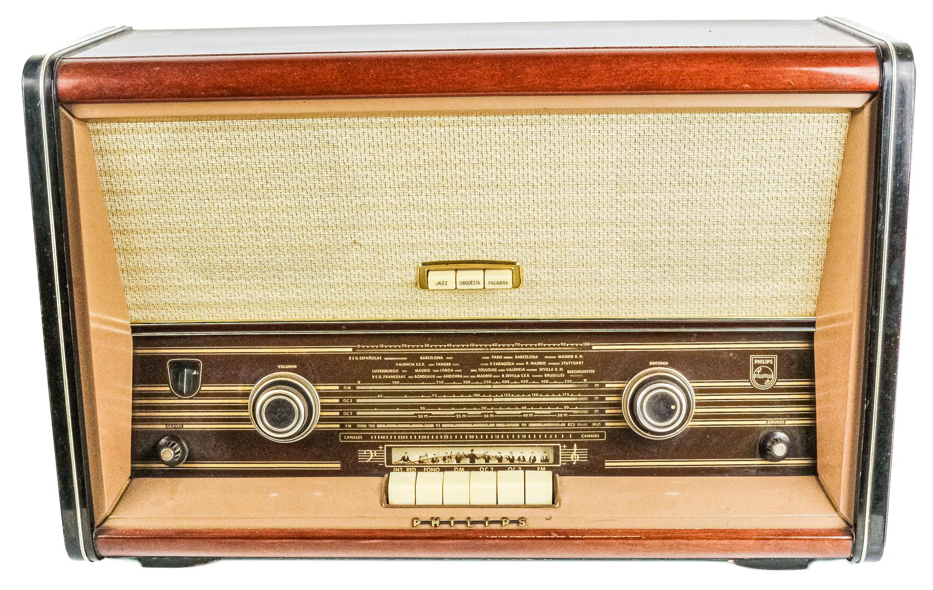 RADIO PHILLIPS DE LOS AÑOS 40