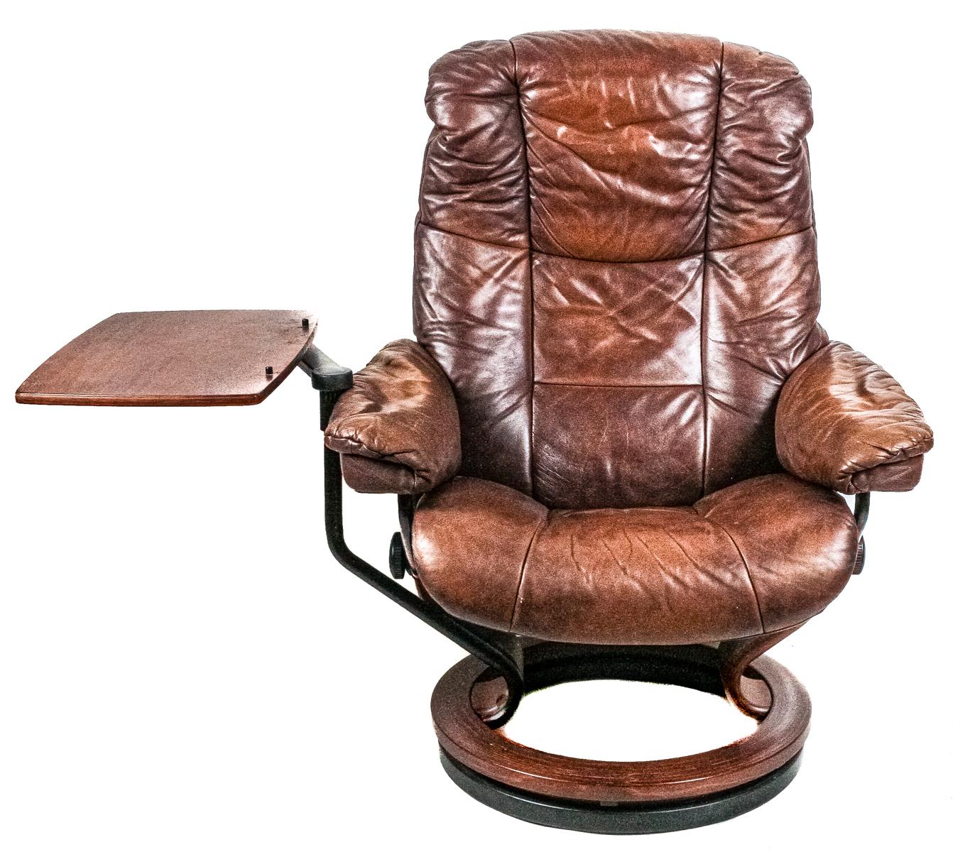 SILLÓN Y REPOSAPIÉS STRESSLESS "EKORNES"