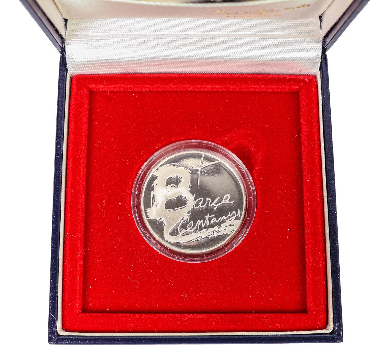 COLECCIÓN DE SIETE MEDALLAS CONMEMORATIVAS DEL F.C. BARCELON