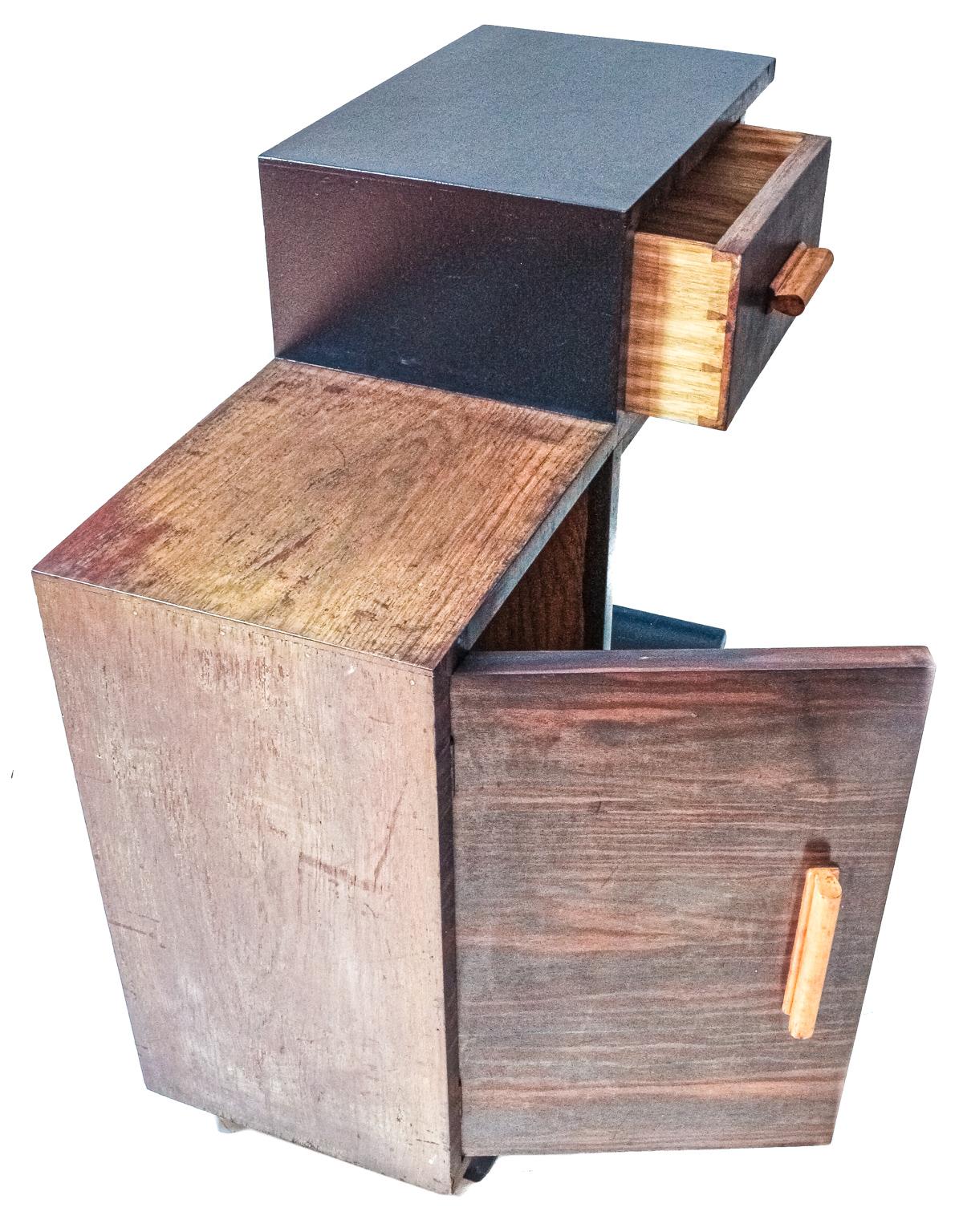 MUEBLE AUXILIAR ART DECÓ DE LOS AÑOS 30