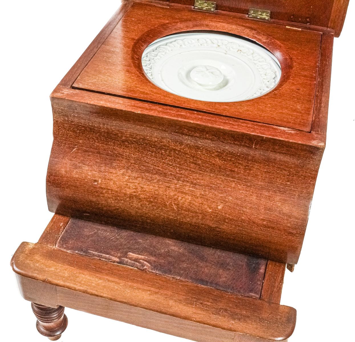 MUEBLE ESCALERA "DON PEDRO" DEL PRIMER CUARTO DEL S. XX