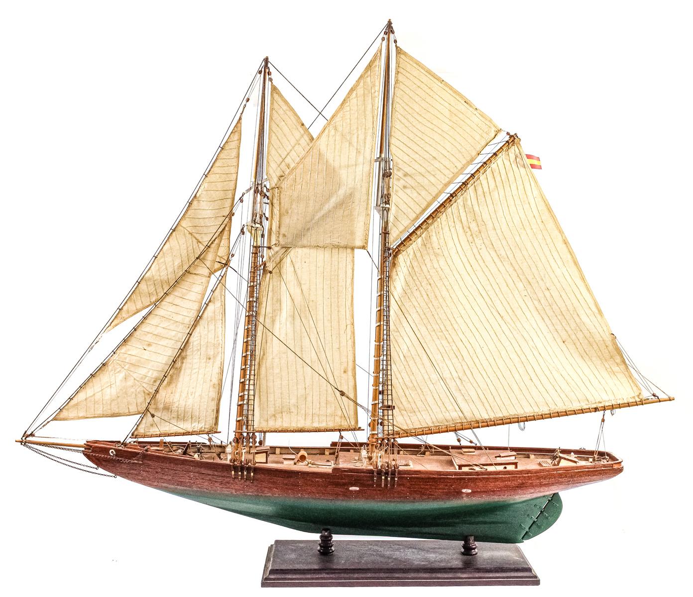 MAQUETA DE VELERO DE MEDIADOS DEL S.XX