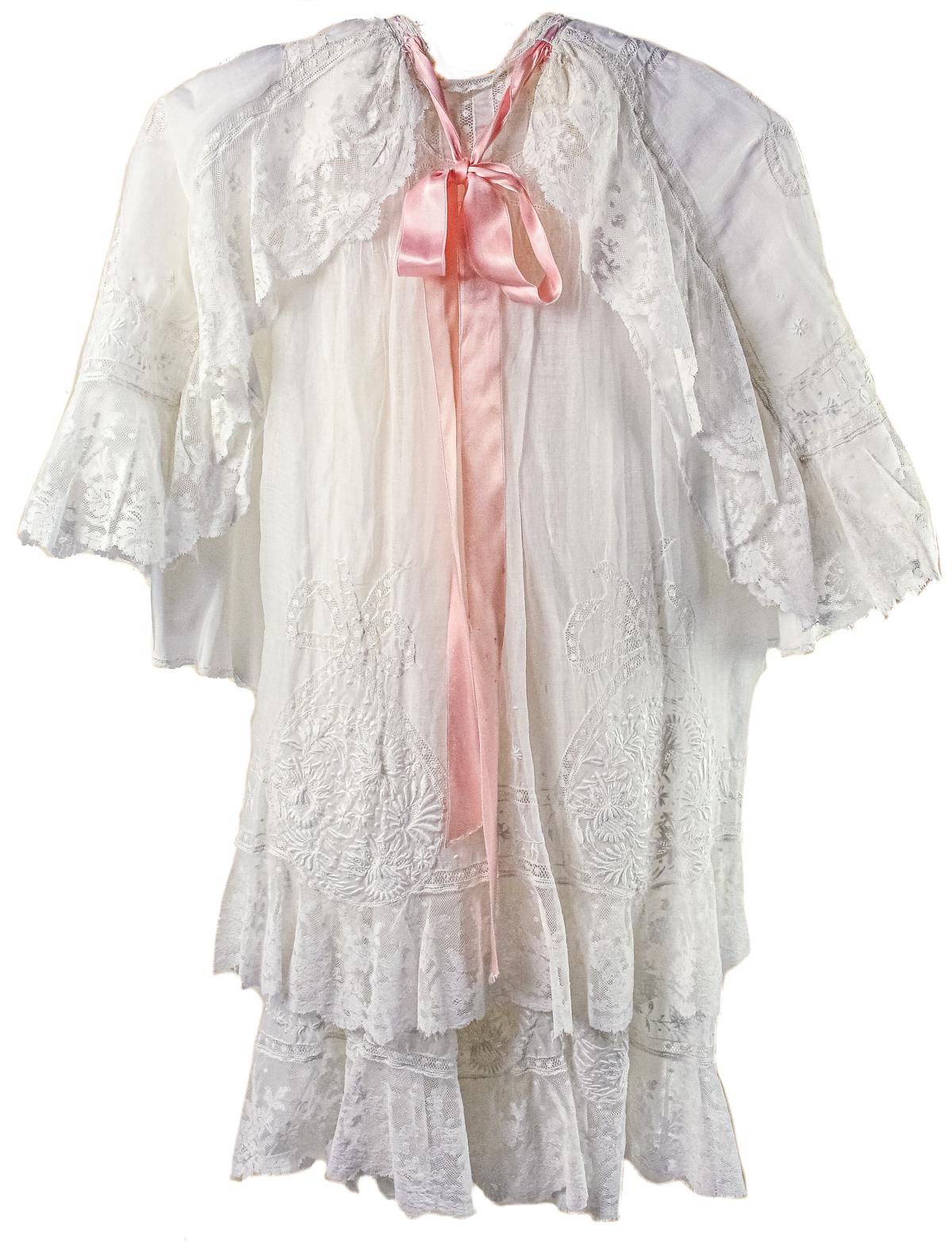 TRAJE DE ACRISTIANAR DEL PRIMER TERCIO DEL S.XX