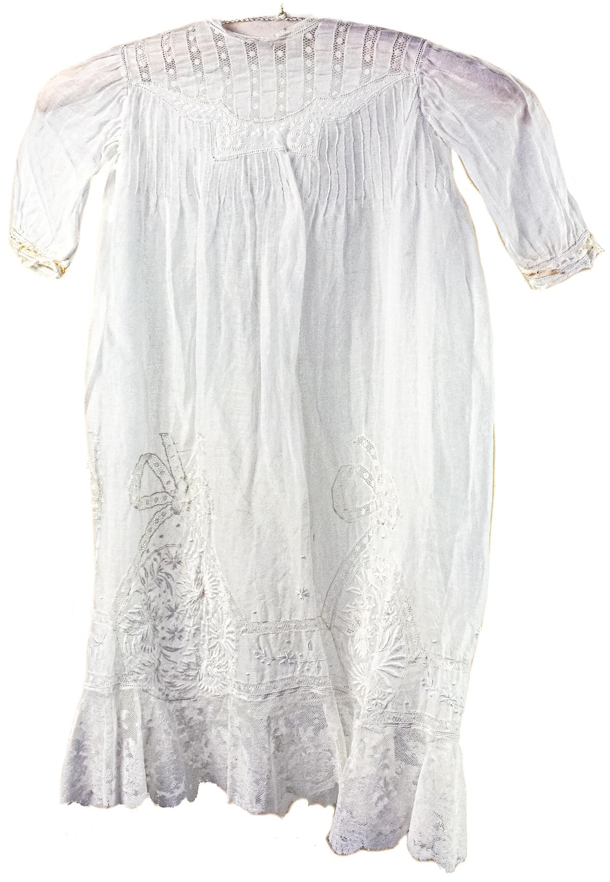 TRAJE DE ACRISTIANAR DEL PRIMER TERCIO DEL S.XX