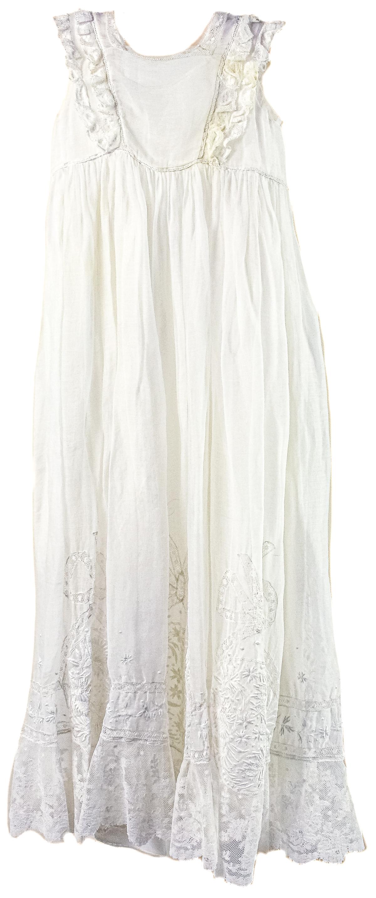 TRAJE DE ACRISTIANAR DEL PRIMER TERCIO DEL S.XX