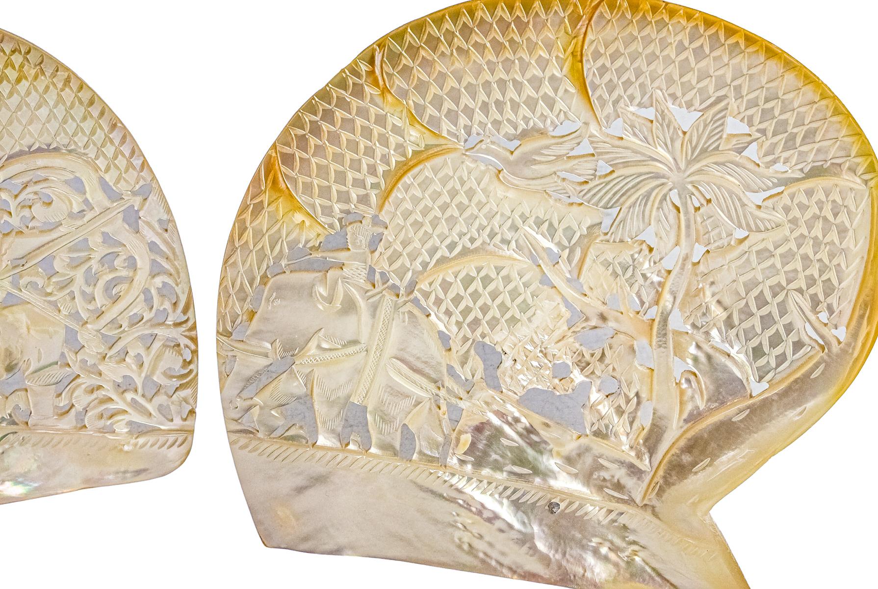 PAREJA DE CONCHAS DECORATIVAS DEL ÚLTIMO CUARTO DEL S.XX