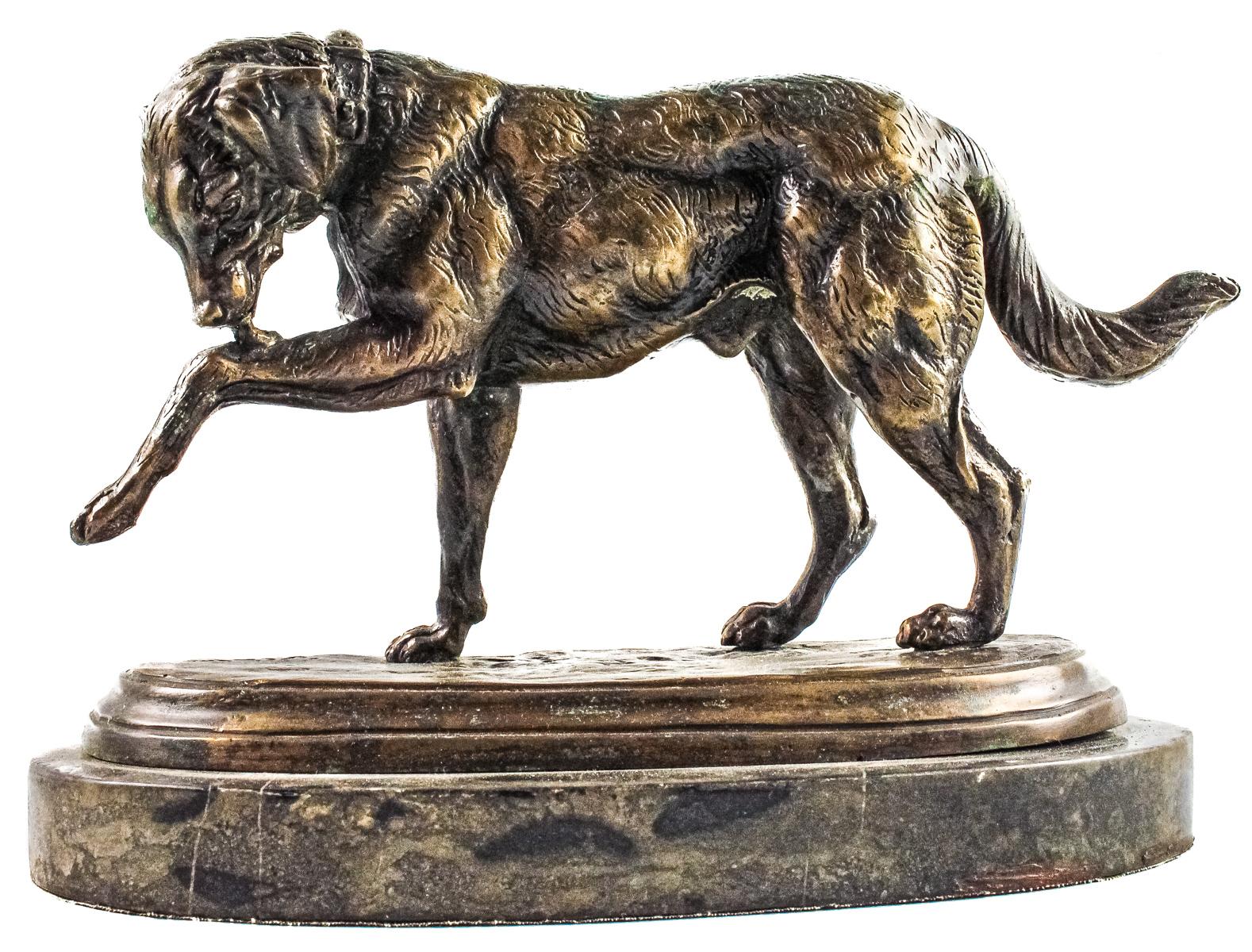 FIGURA EN BRONCE DE MEDIADOS DEL S.XX
