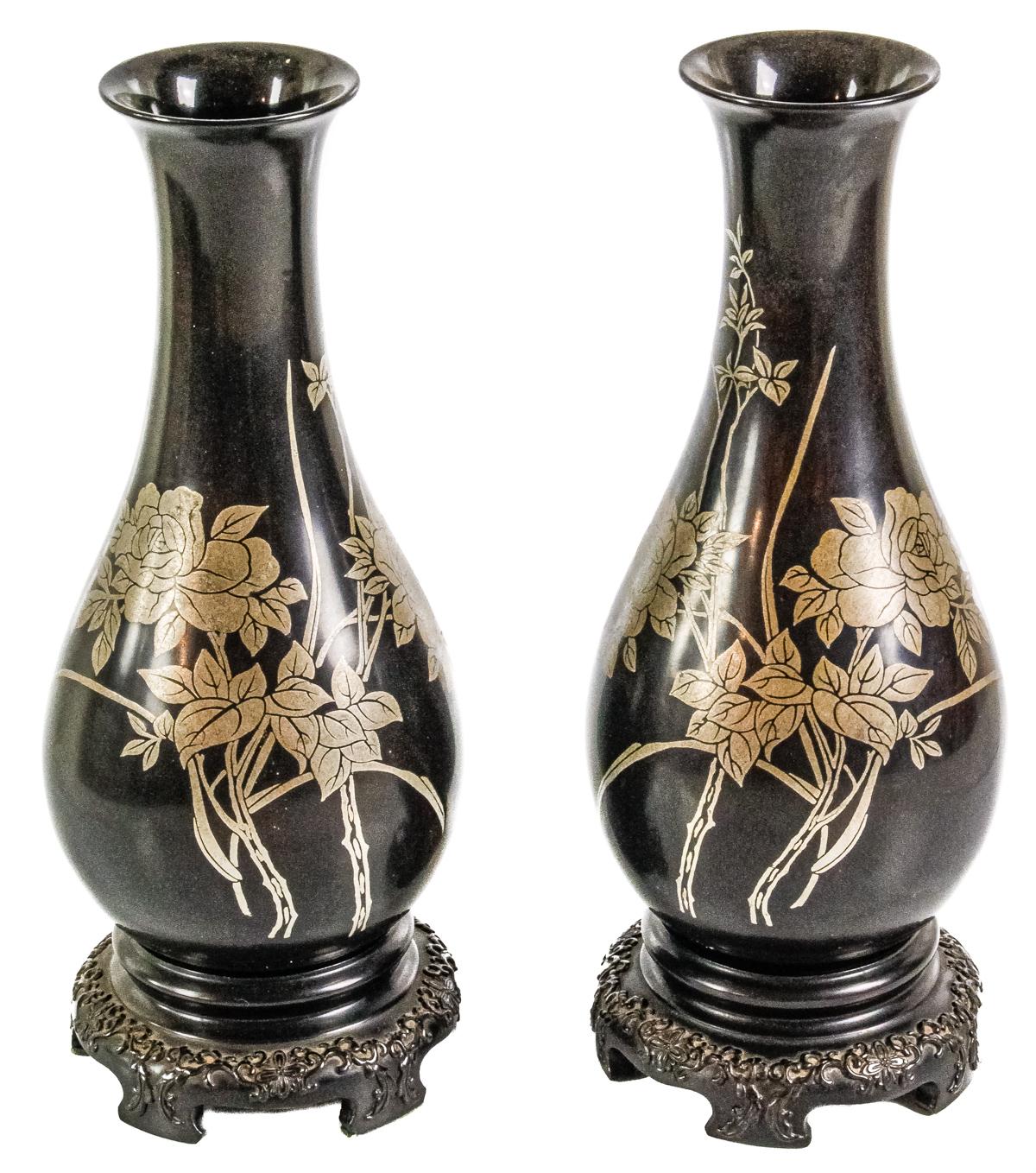 PAREJA DE JARRONES LACADOS DEL PIRMER TERCIO DEL S.XX