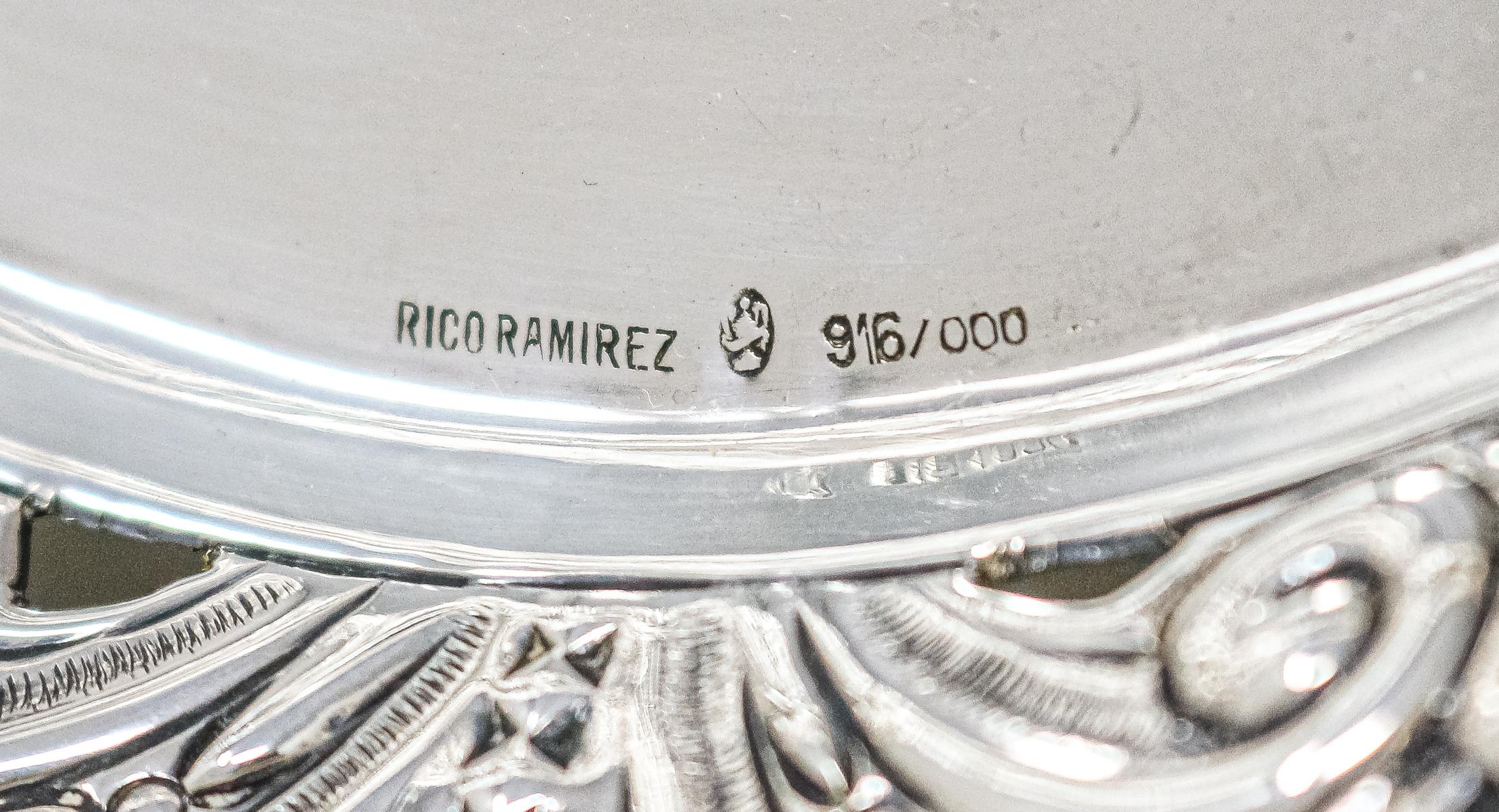 CENTRO DE MESA EN PLATA DEL PRIMER TERCIO DEL S.XX