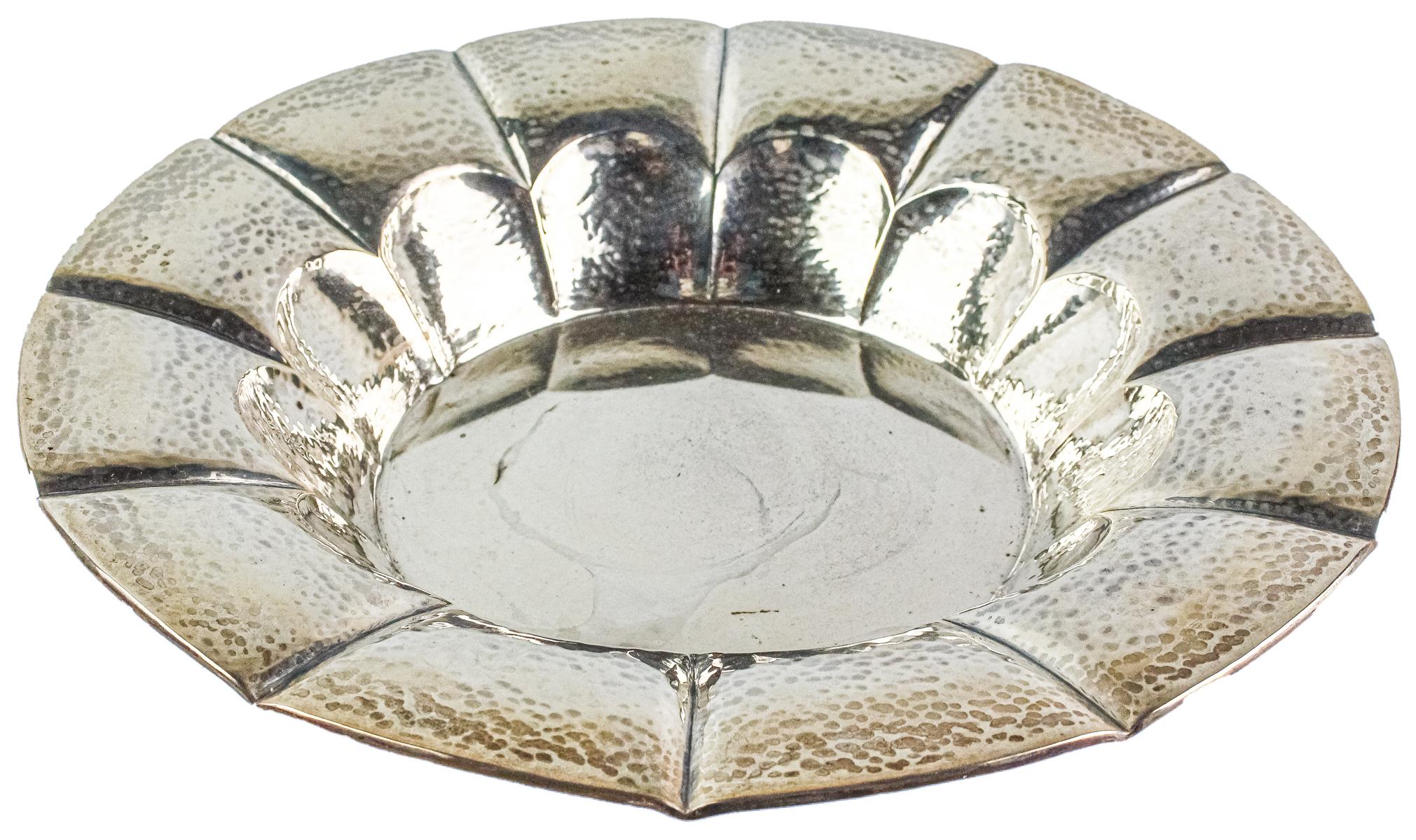 CENTRO DE MESA EN PLATA DEL PRIMER TERCIO DEL S.XX