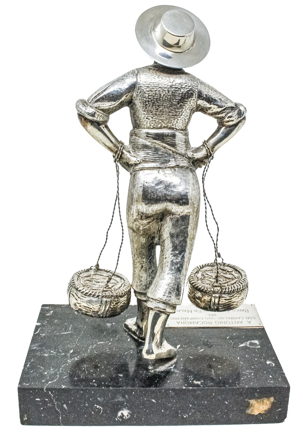 "CENACHERO" DE PLATA