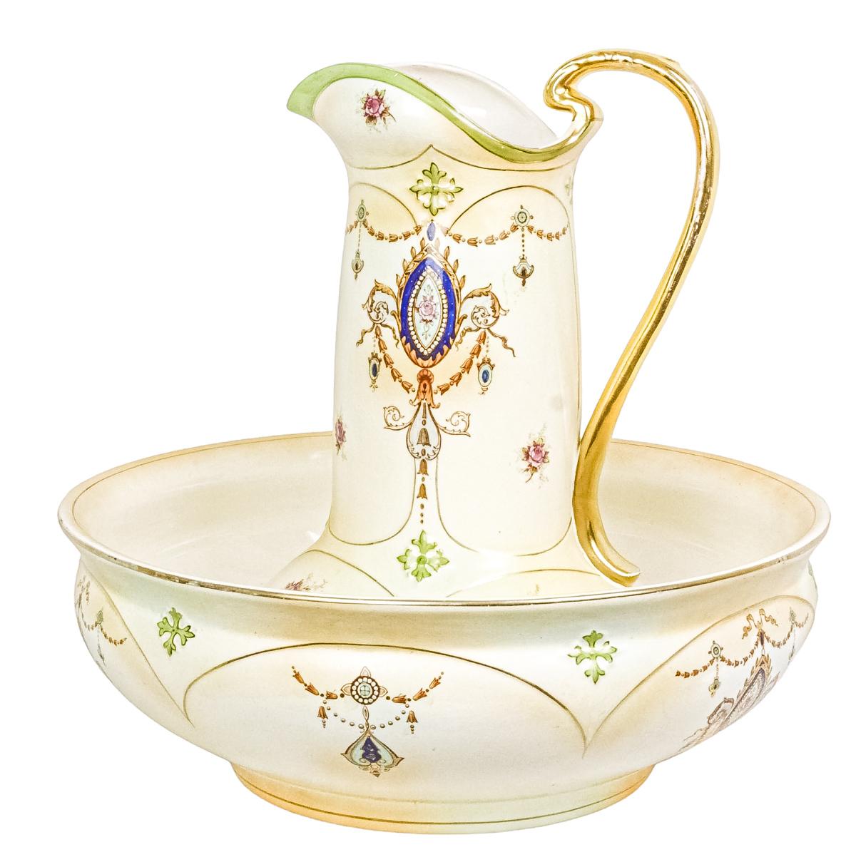 JARRA Y JOIFAINA EN PORCELANA INGLESA DE FINALES DEL S.XIX