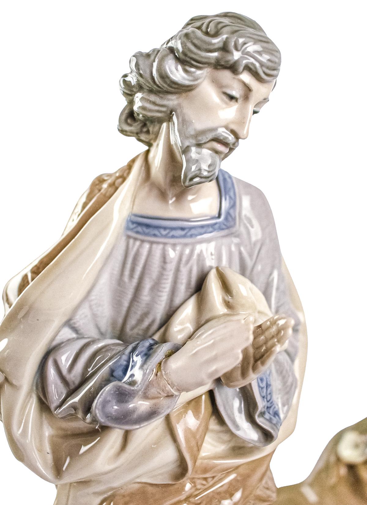 NACIMIENTO EN PORCELANA LLADRÓ