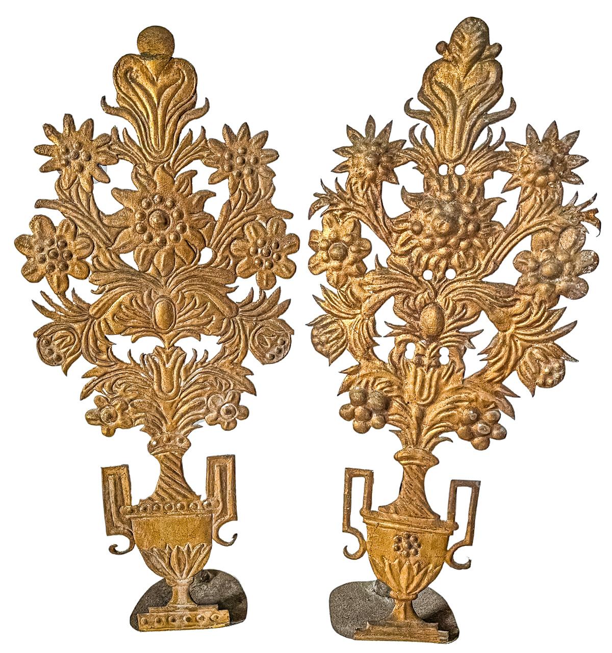 PAREJA DE COMPOSICIONES DECORATIAS  CIRCA 1800