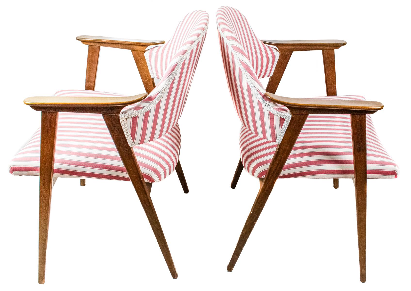 PAREJA DE  SILLAS "GUILLEUMES"