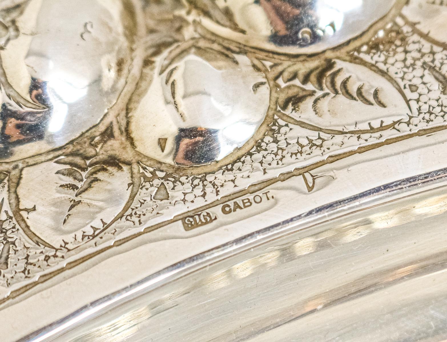 GRAN PLATO DE PLATA DEL PRIMER TERCIO DE SIGLO XX