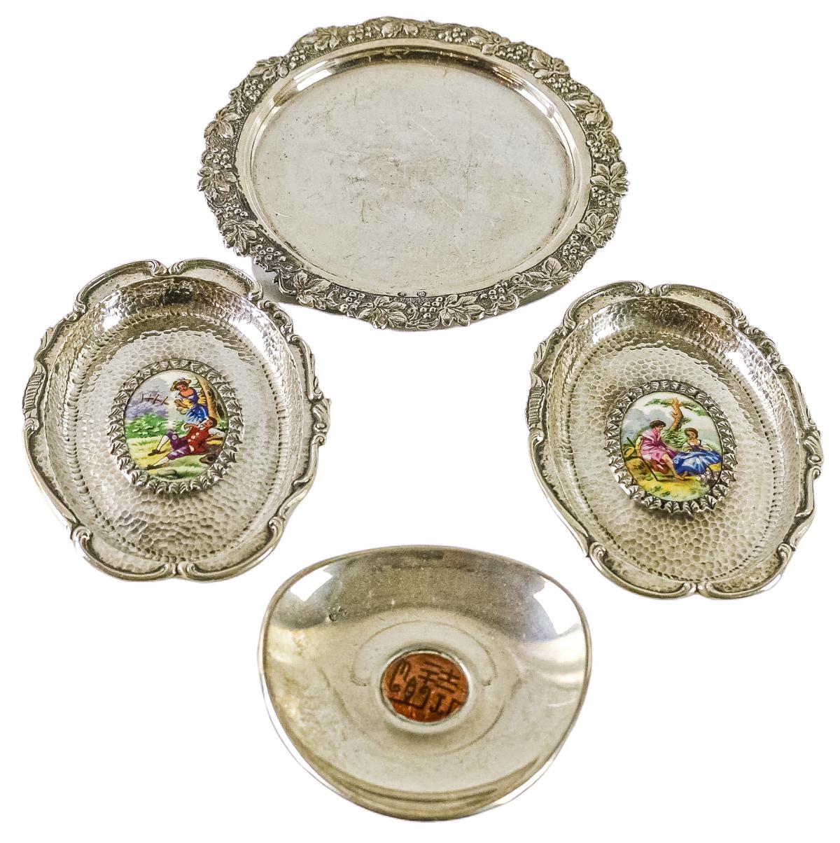 CUATRO CENTRITOS DE PLATA DE LOS AÑOS 60