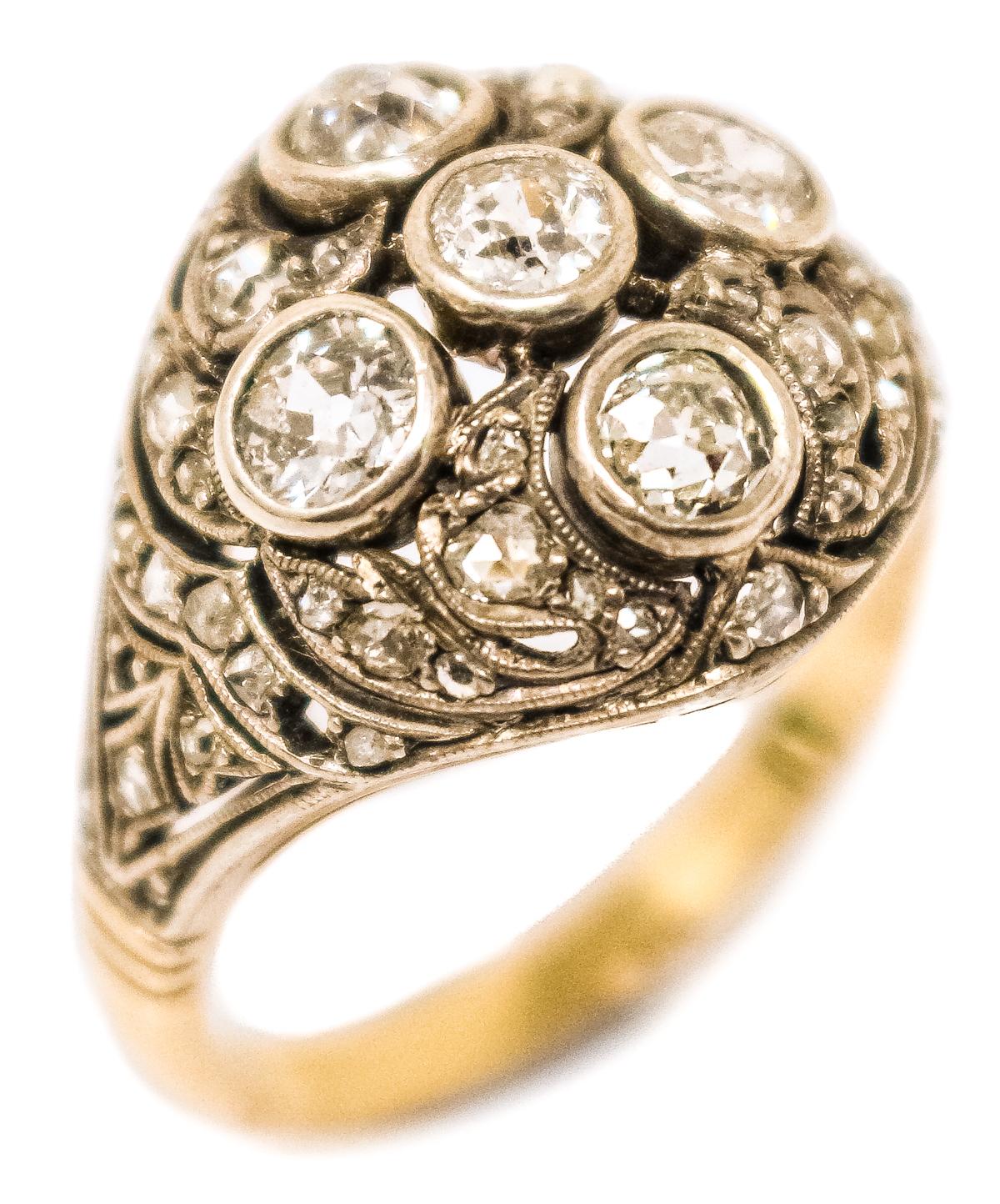 SORTIJA CON DIAMANTES DE PPS. DEL S.XX