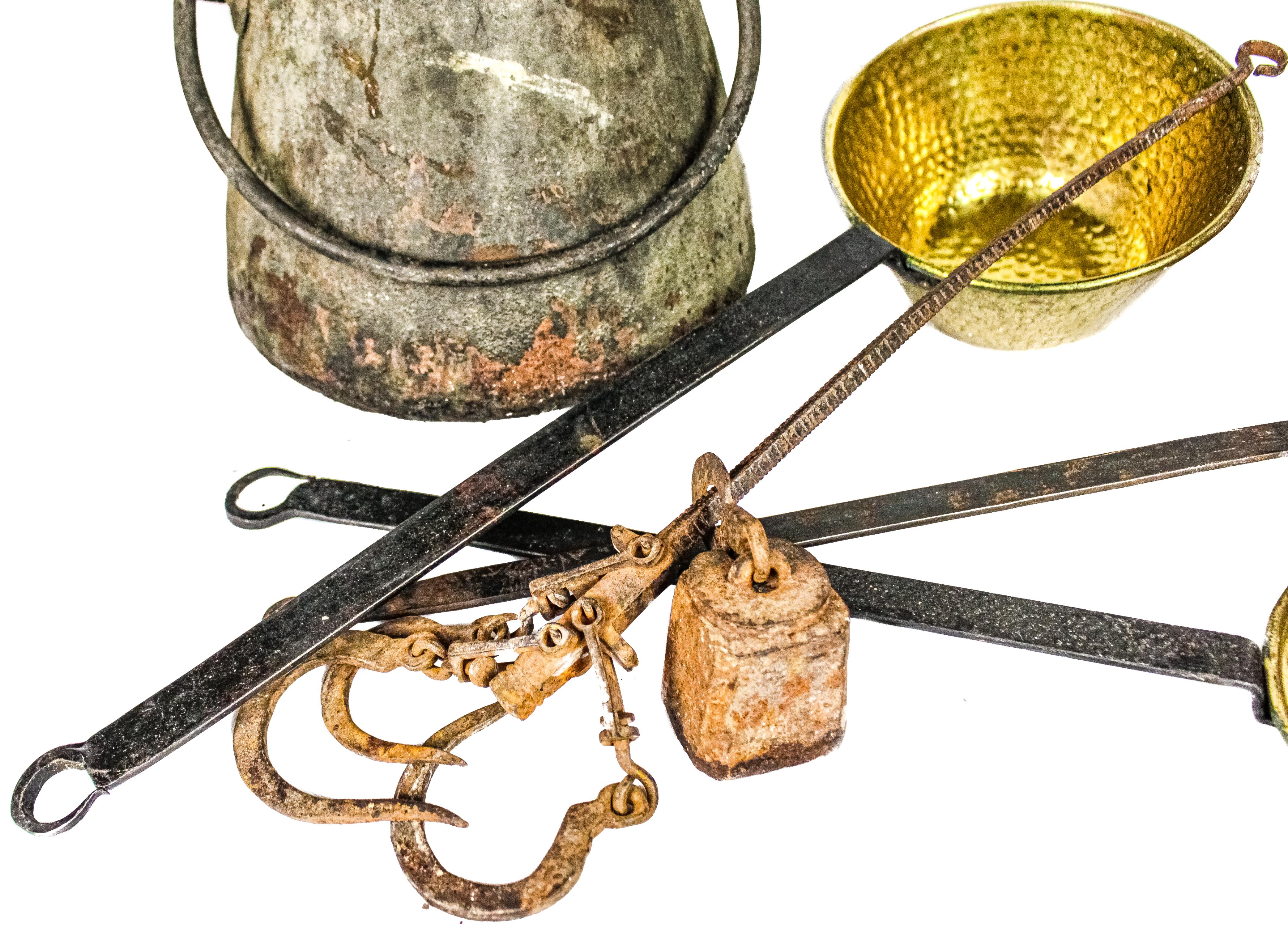 CONJUNTO DE PIEZAS EN COBRE Y HIERRO