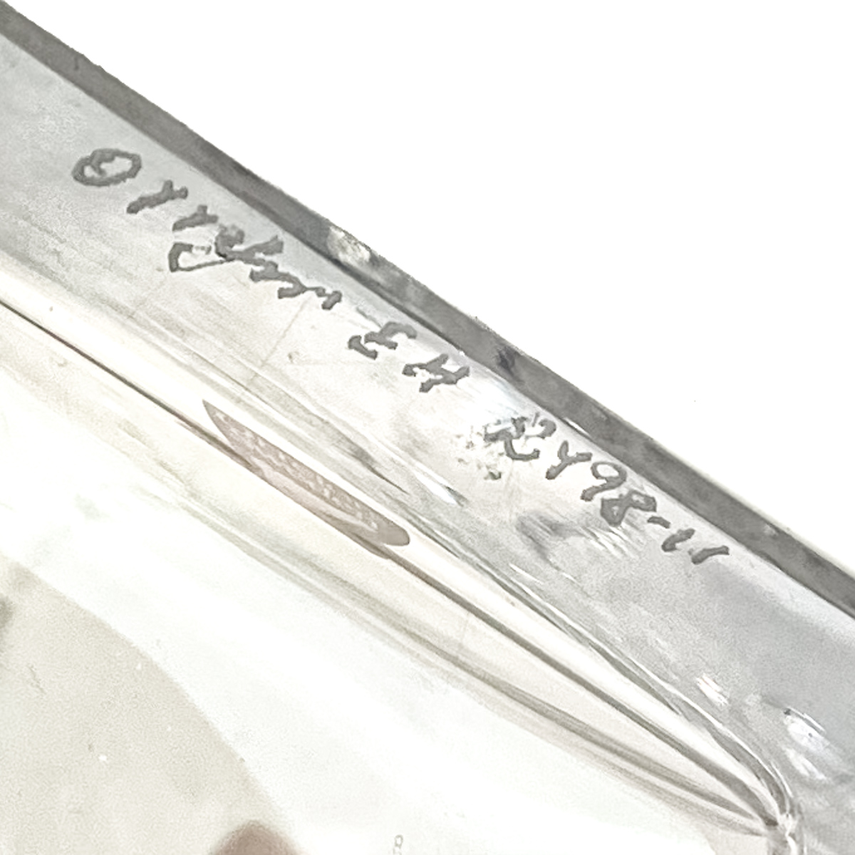 BOTELLA LICORERA EN CRISTAL ORREFORS DEL ÚLTIMO CUARTO S.XX