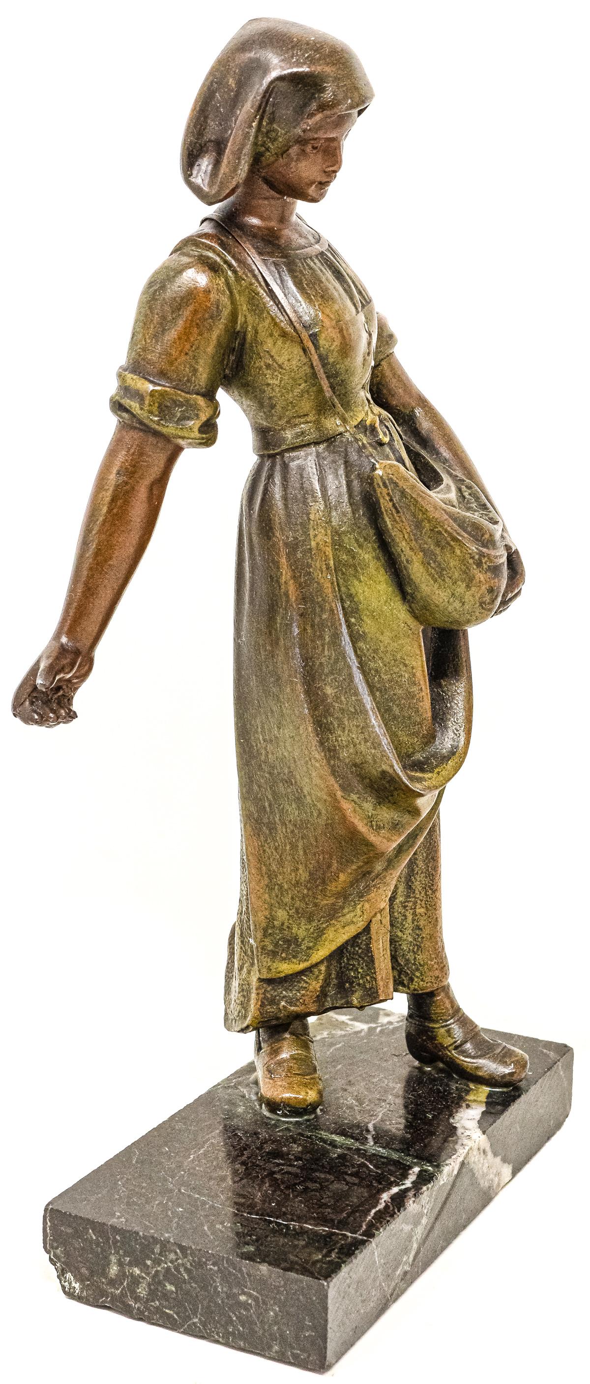 FIGURA EN CALAMINA FRANCESA DE PRINCIPIOS DE SIGLO XX