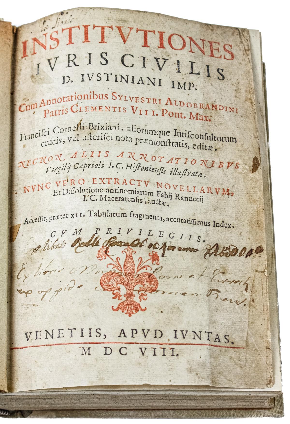 "INSTITUTIONES IURIS CIVILIS"
