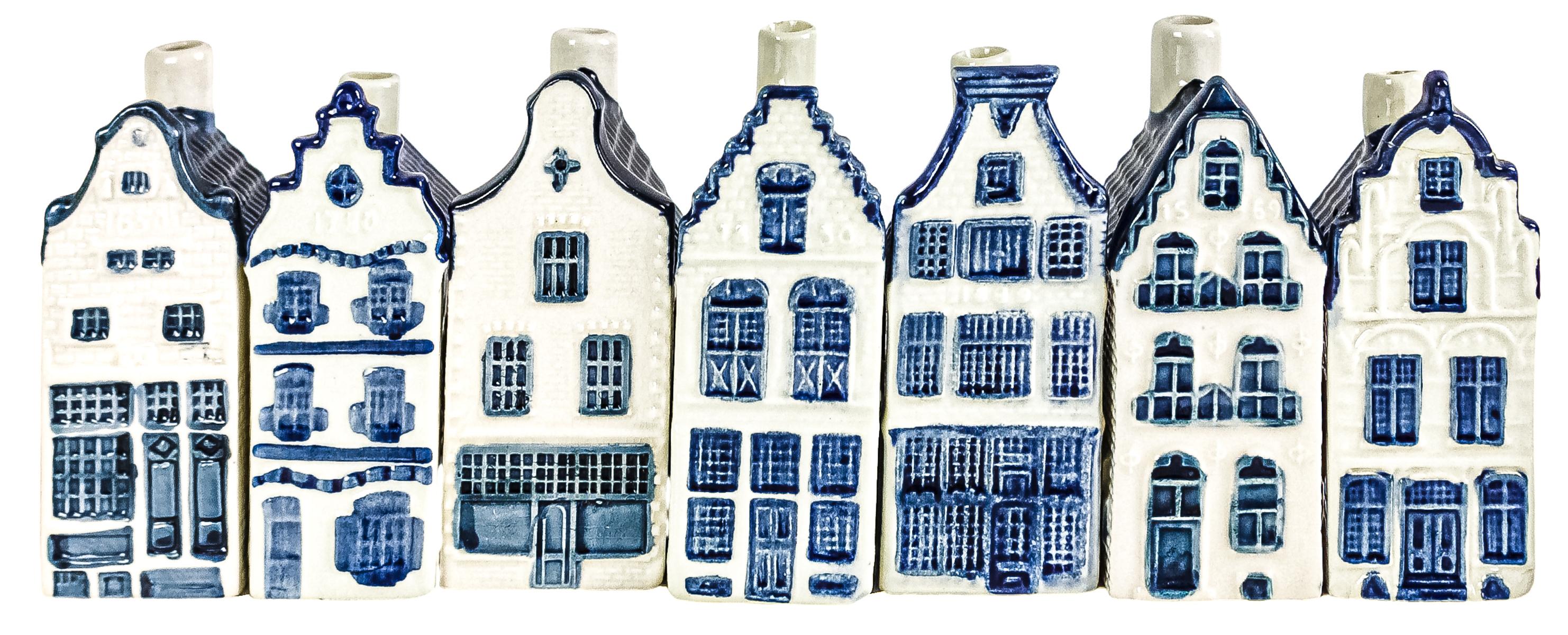 GRAN LOTE DE "CASITAS" PORCELANA